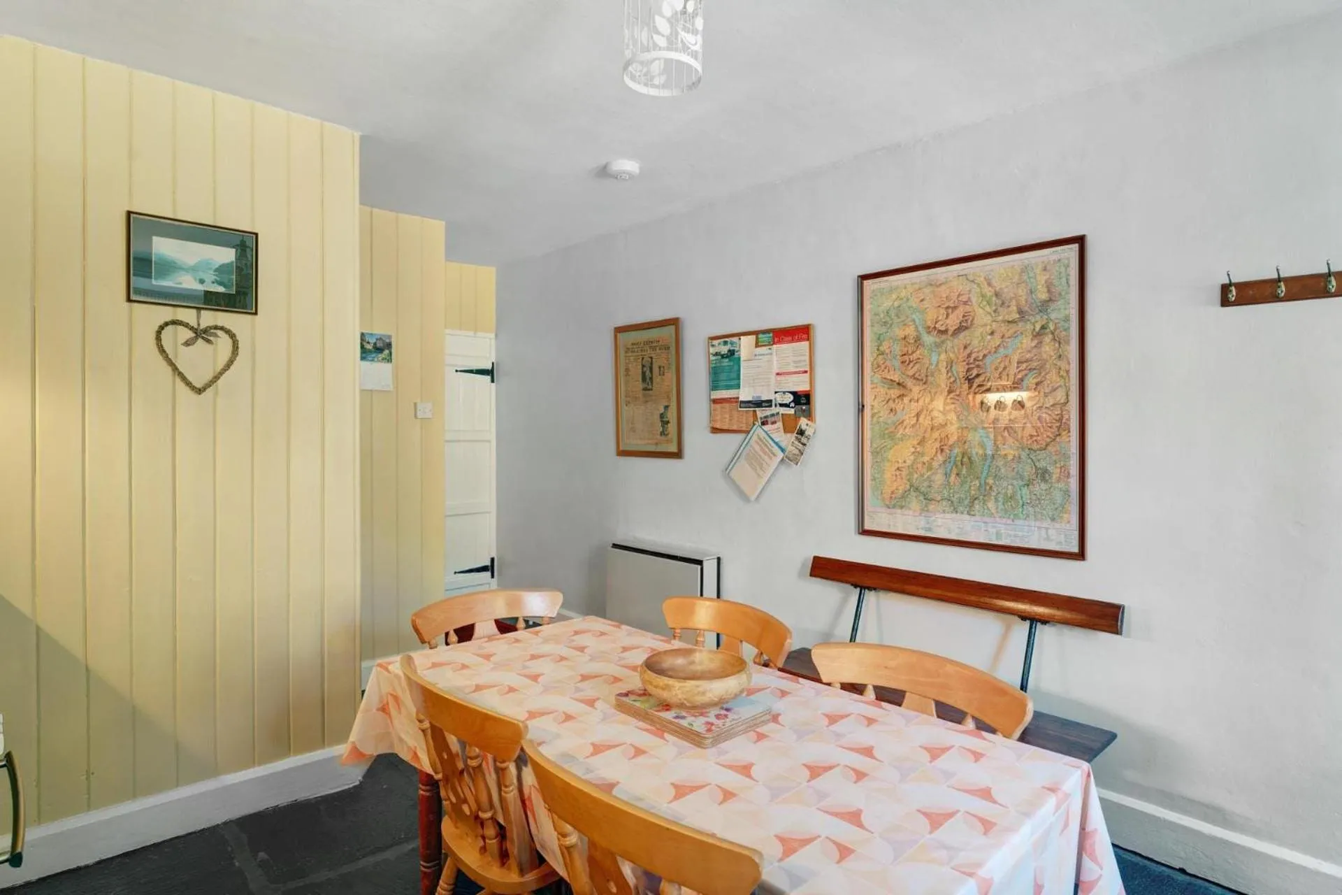 Property building in Heron View Cottage