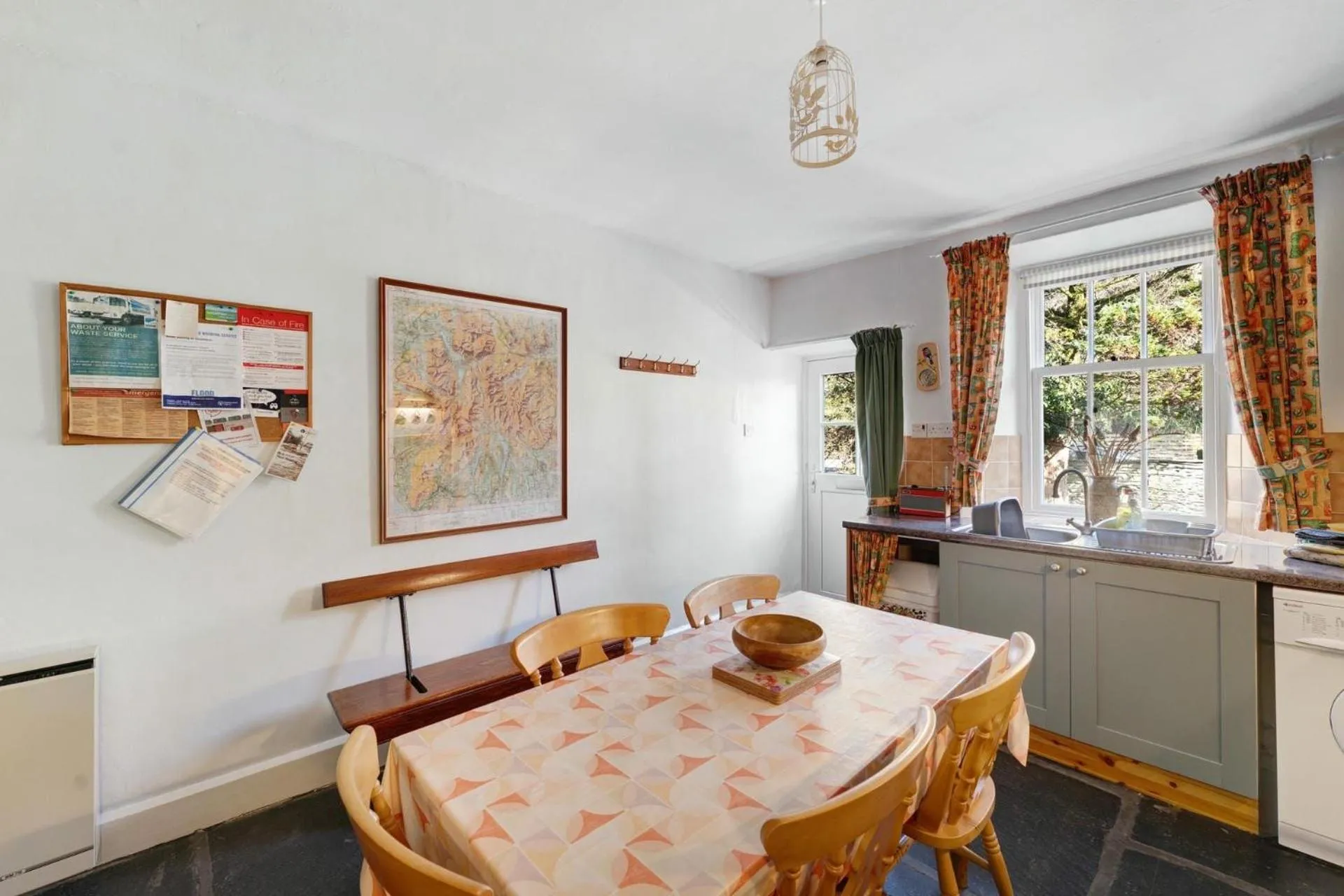 Property building in Heron View Cottage