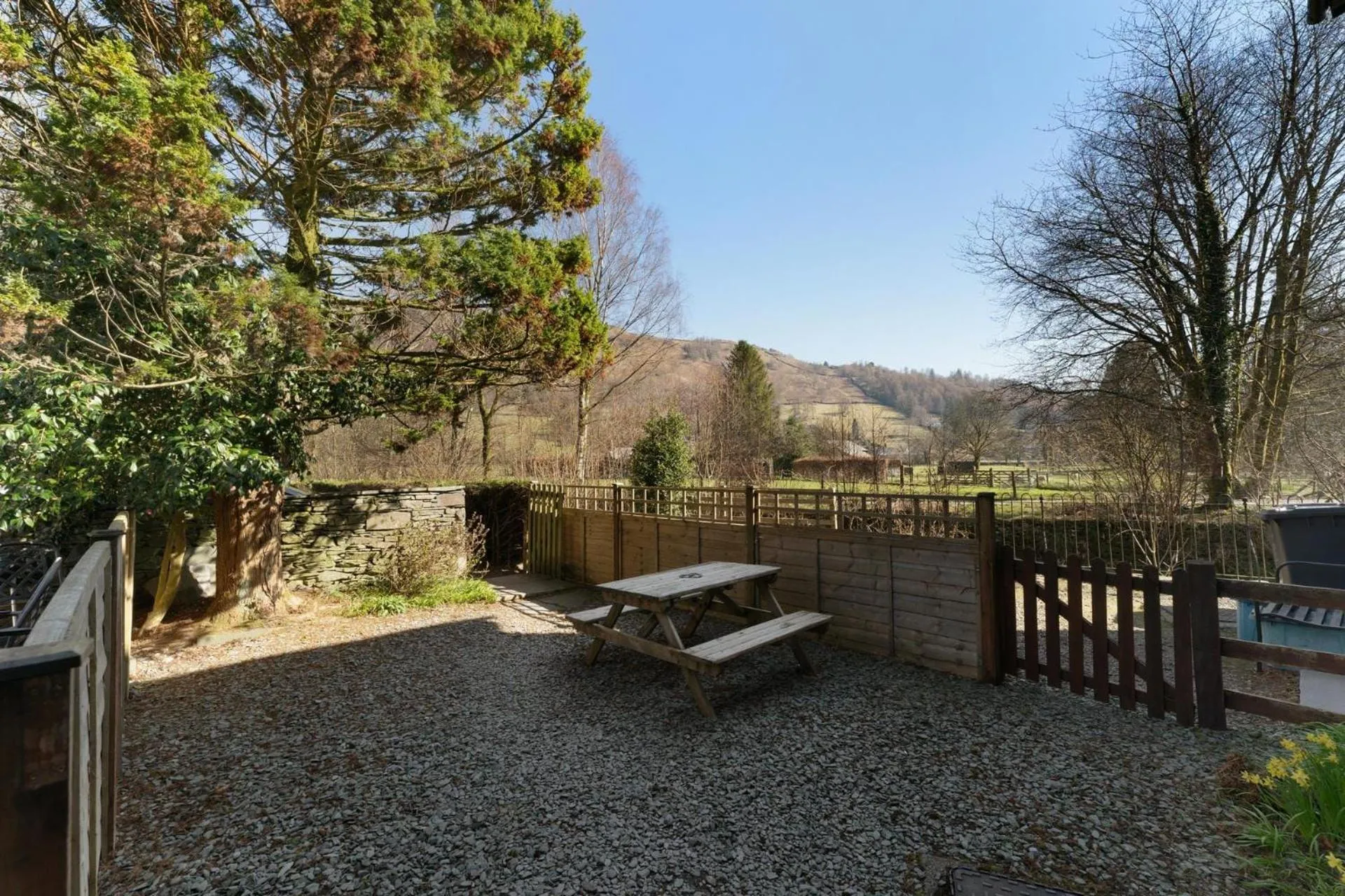 Property building in Heron View Cottage