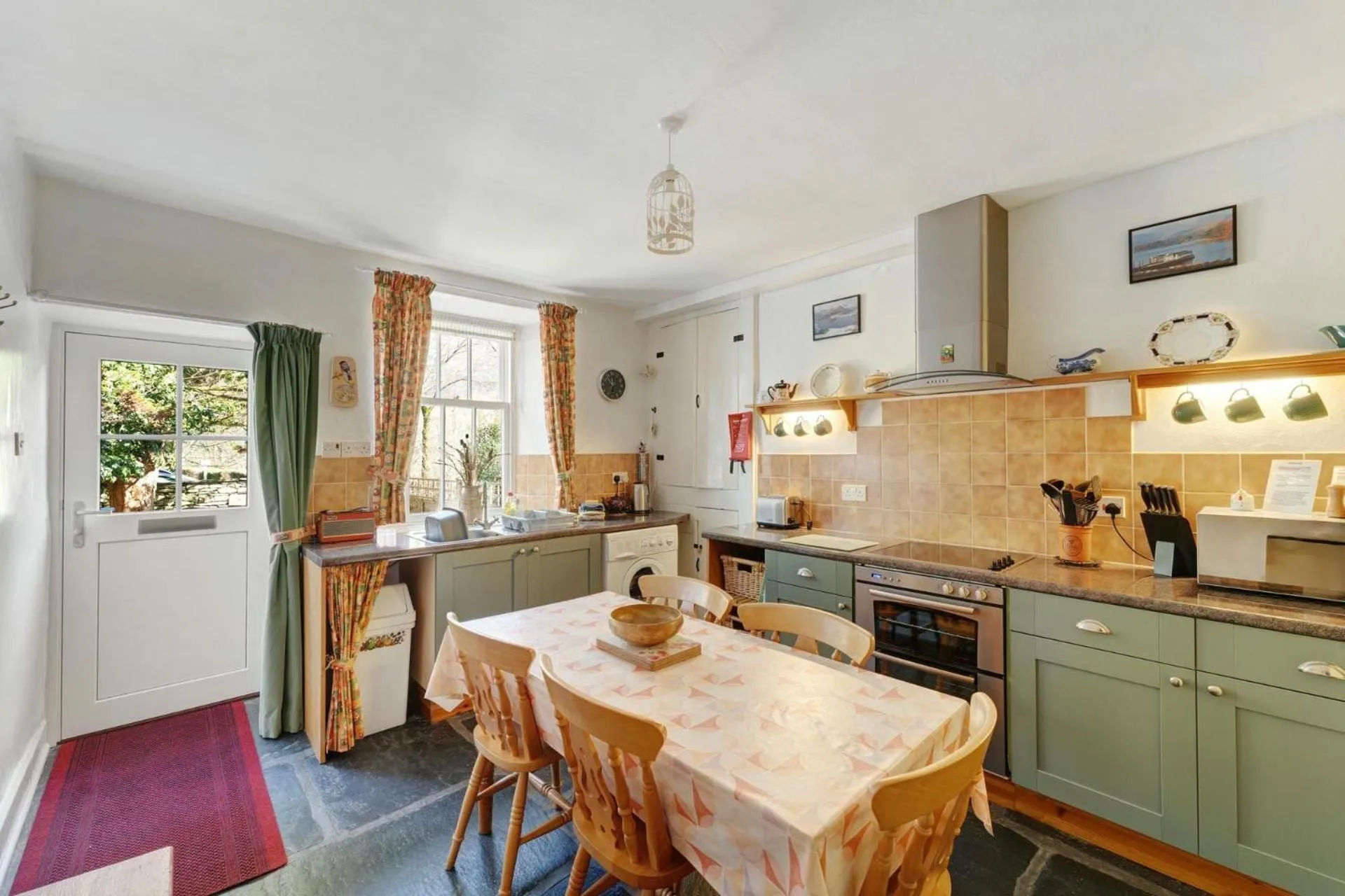 Property building in Heron View Cottage