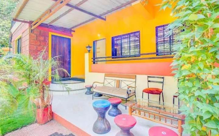 Garden view in Girichintan Bunglow