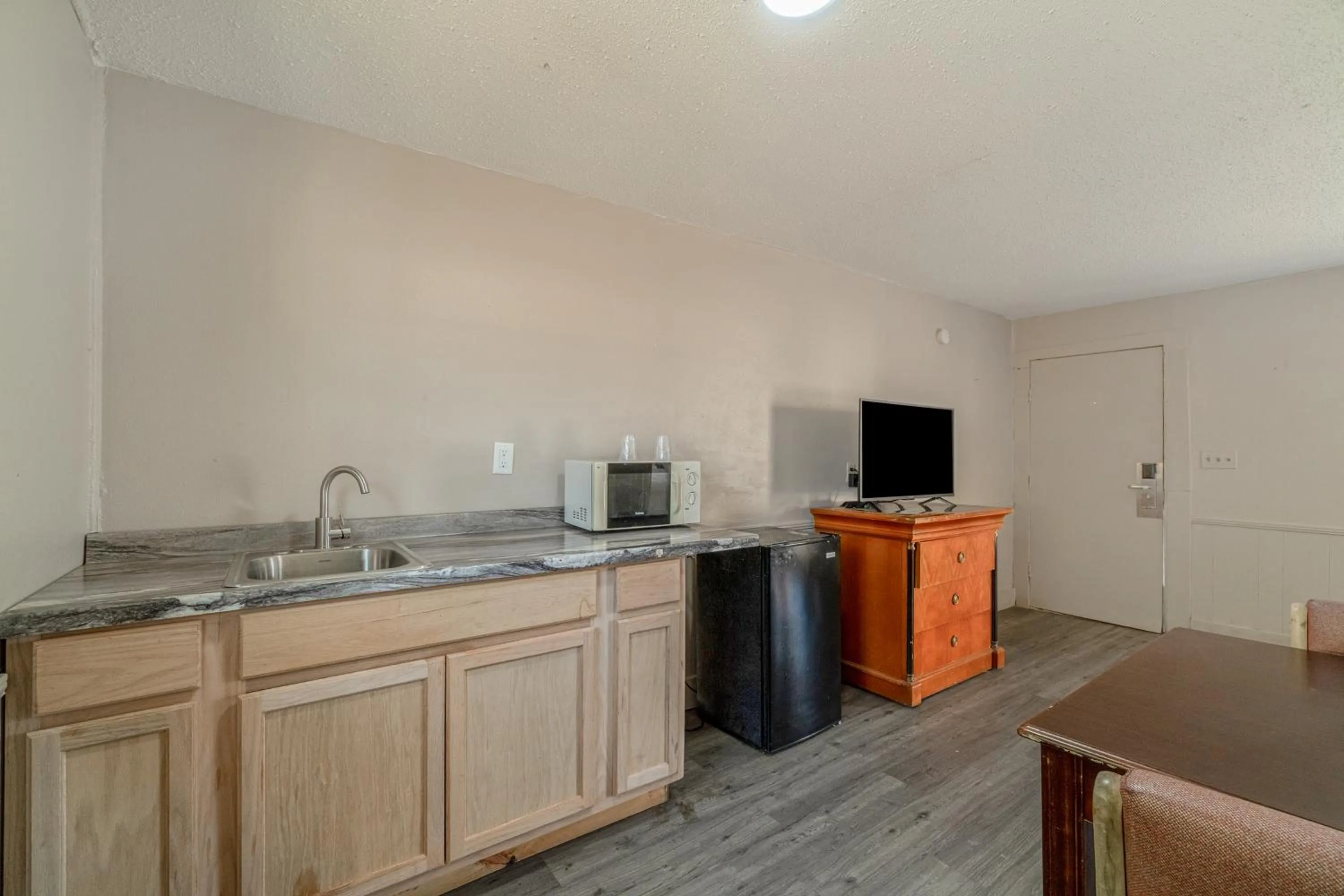 Area and facilities in Cypress Inn Motel By OYO West Monroe I-20