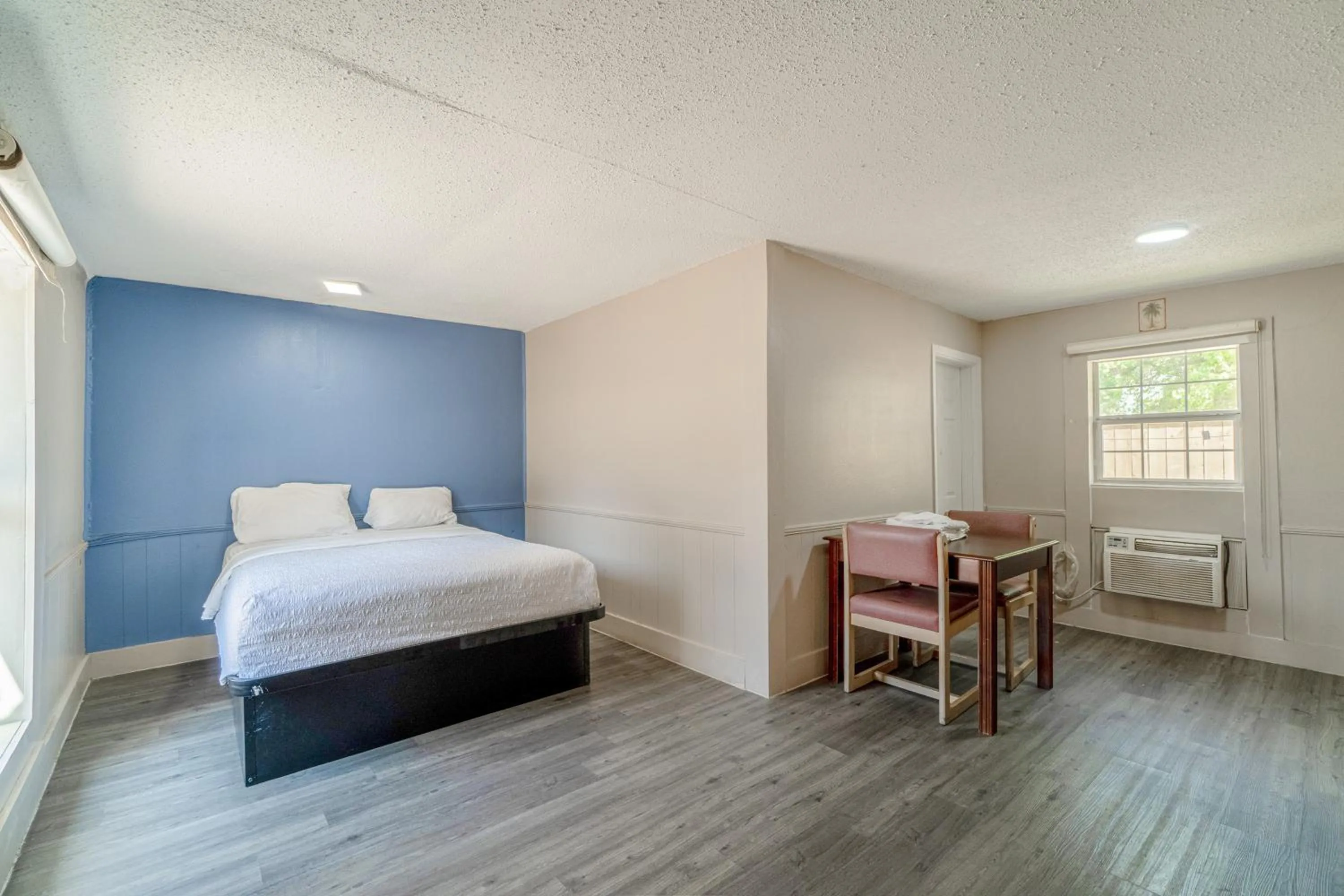 Bedroom, Bed in Cypress Inn Motel By OYO West Monroe I-20