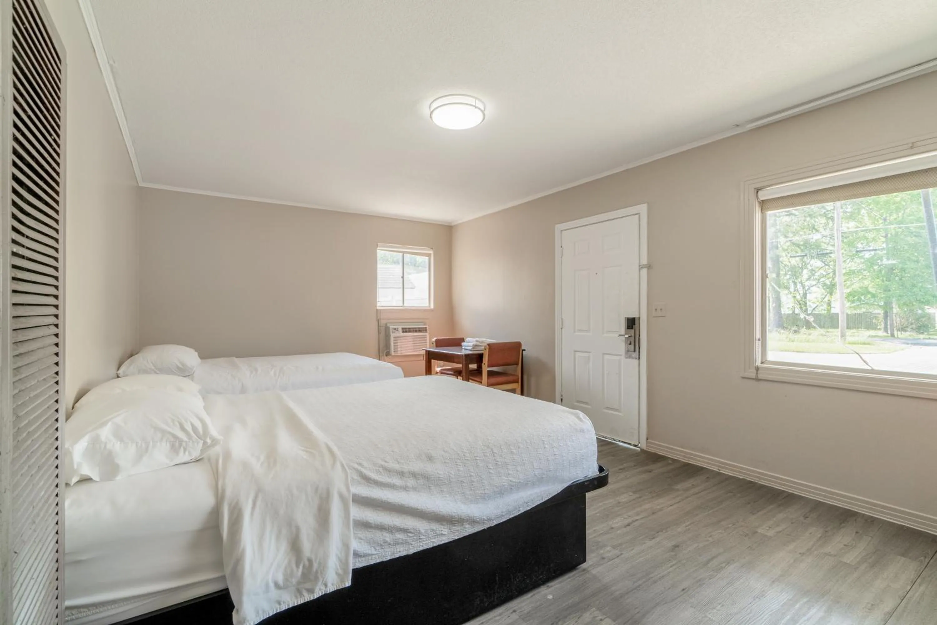 Bedroom, Bed in Cypress Inn Motel By OYO West Monroe I-20