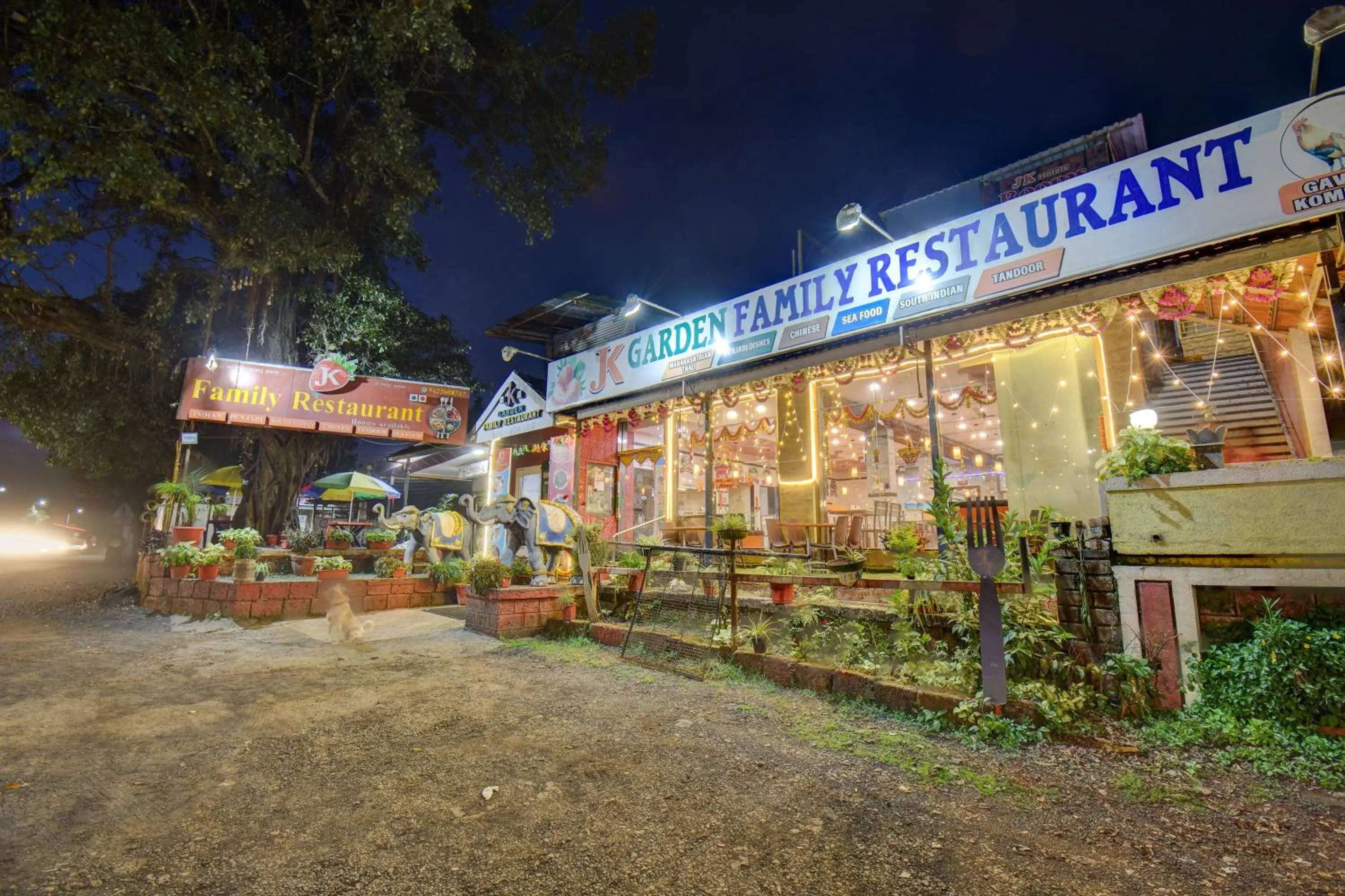 Restaurant/places to eat in JK Hotels & Spa, Mahabaleshwar