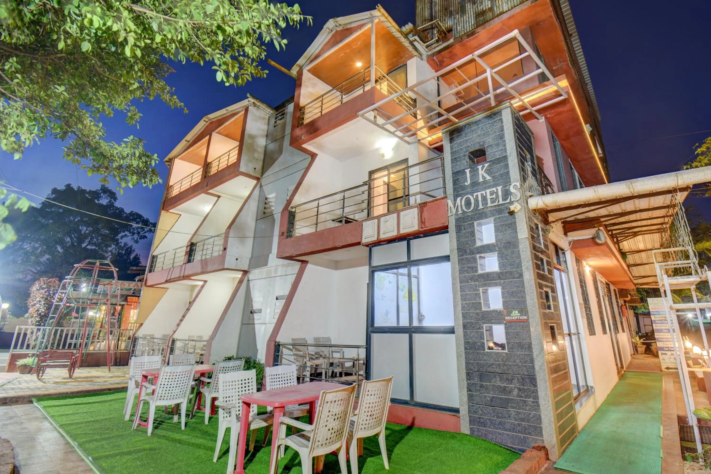 Children play ground in JK Hotels & Spa, Mahabaleshwar