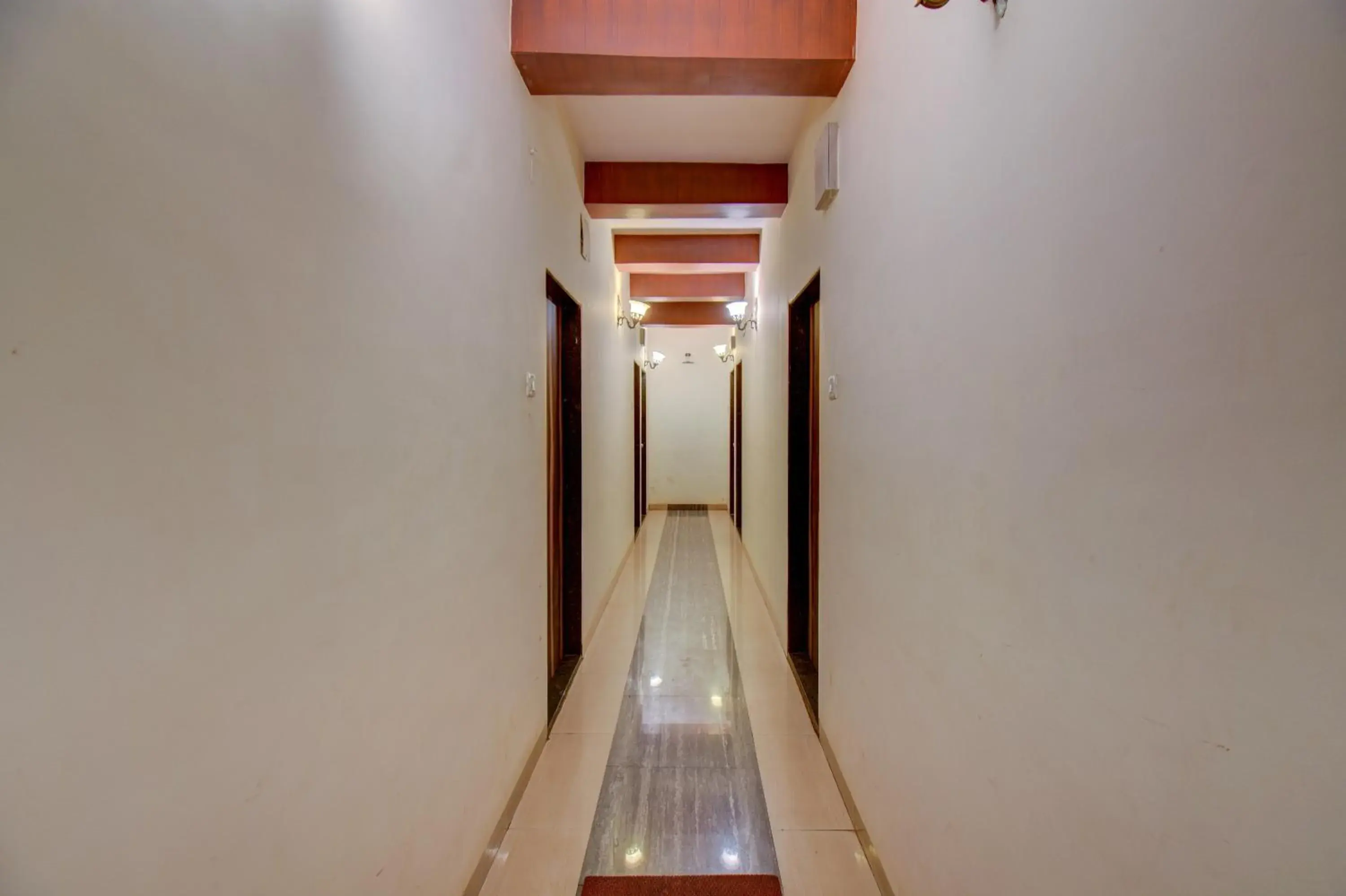 Lobby or reception in JK Hotels & Spa, Mahabaleshwar Lobby or reception in JK Hotels & Spa, Mahabaleshwar