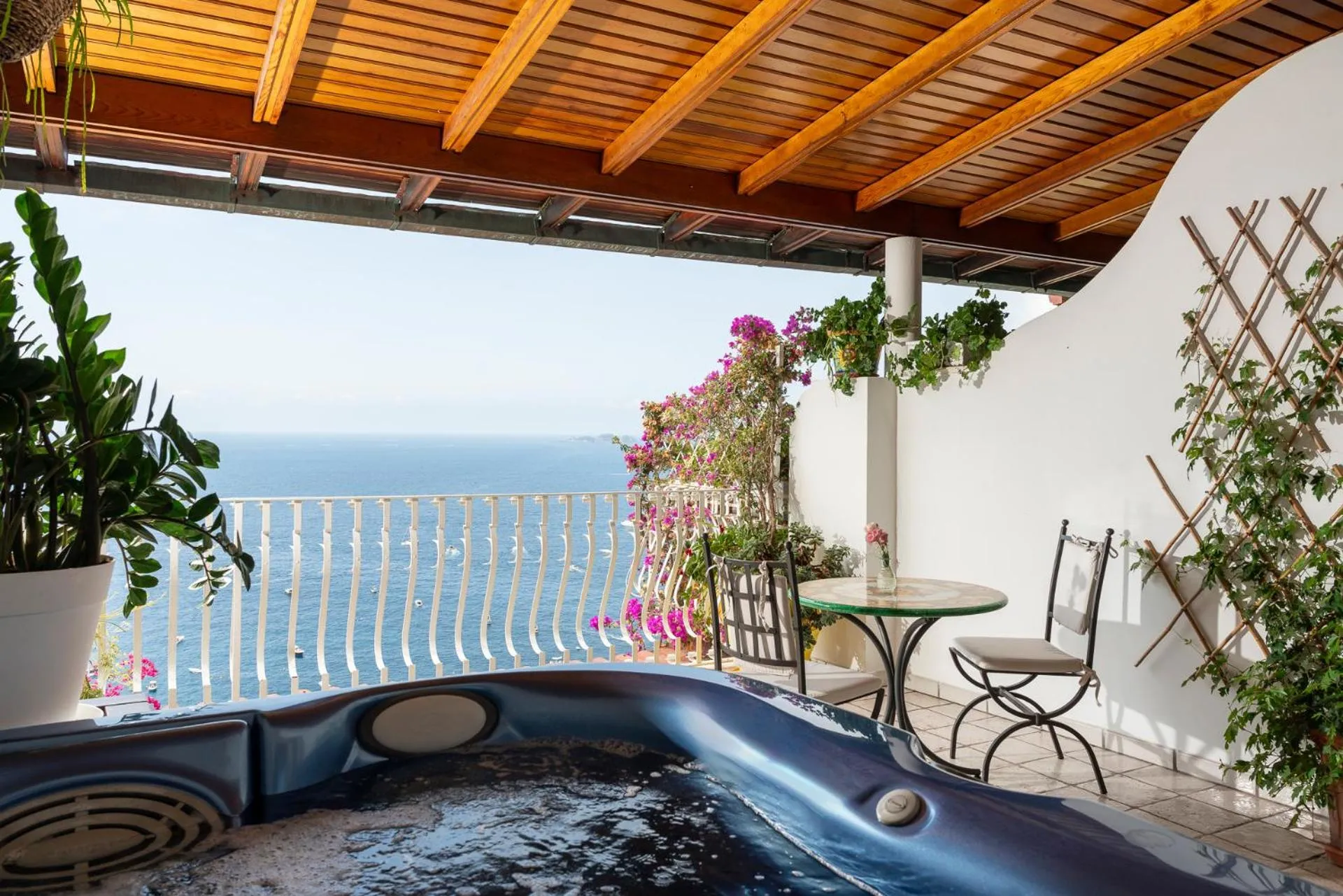 Patio in Hotel Eden Roc