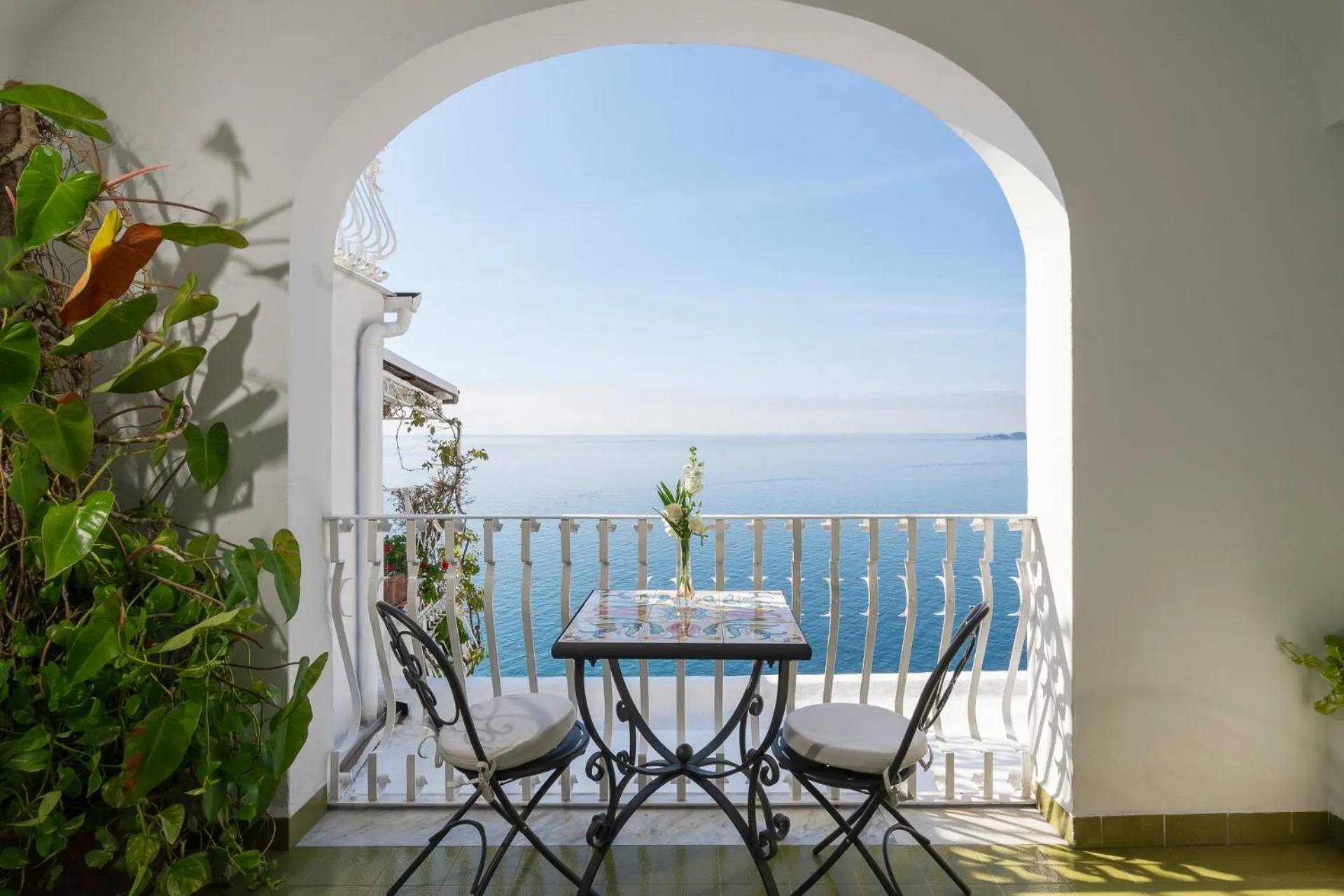 Patio in Hotel Eden Roc