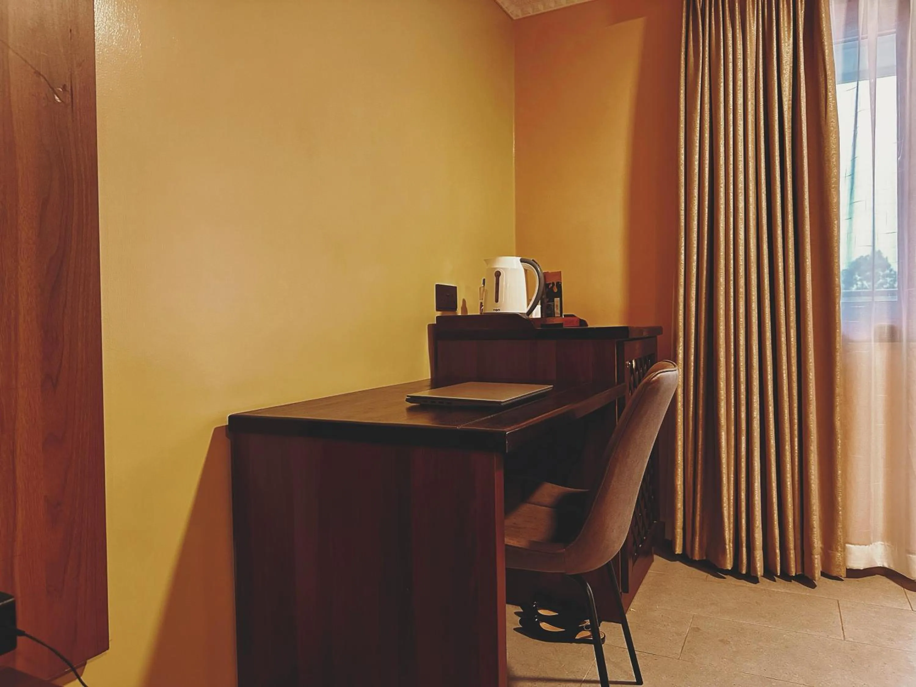 Coffee/tea facilities in Karen Plains Hotel Nairobi