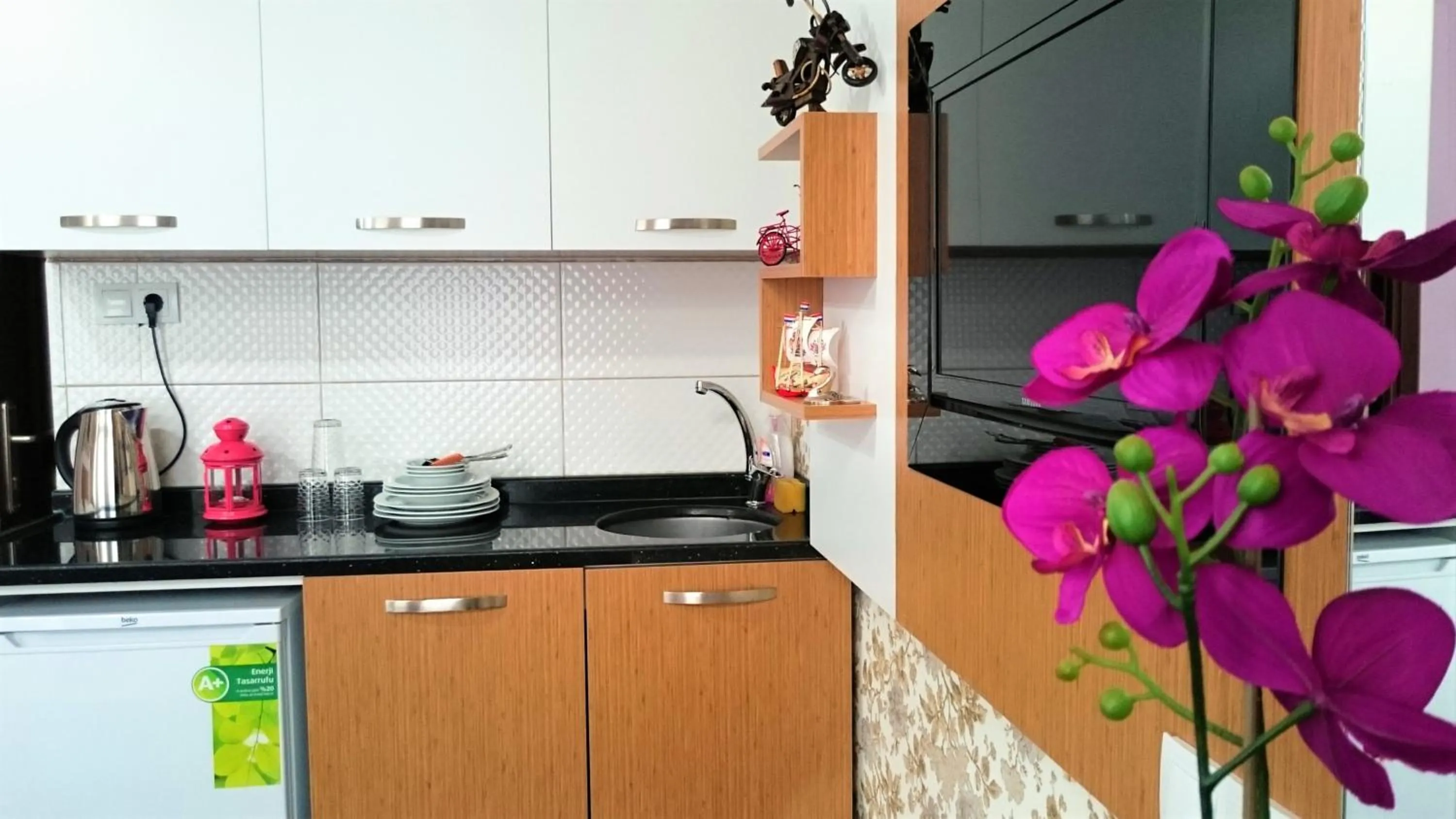 Kitchen or kitchenette in Grafen Hotel