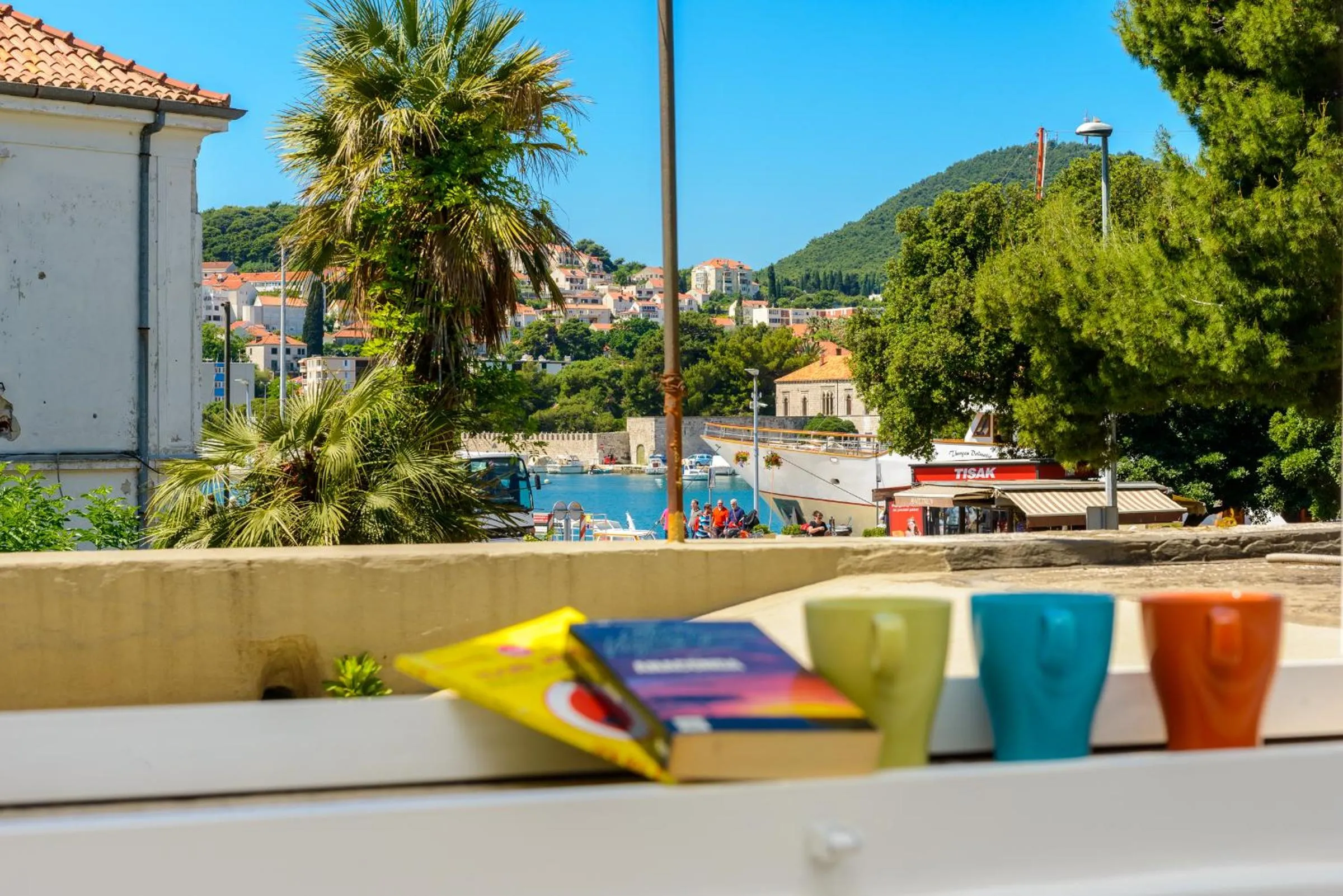 Property building in Hostel Sea Breeze