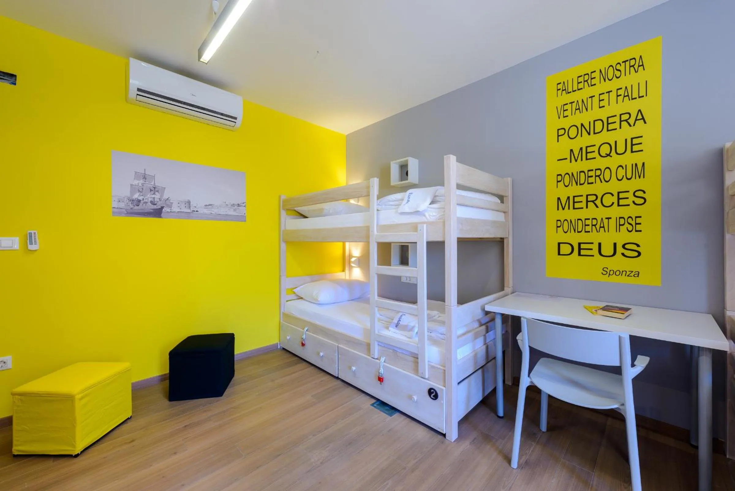 Bed in Hostel Sea Breeze