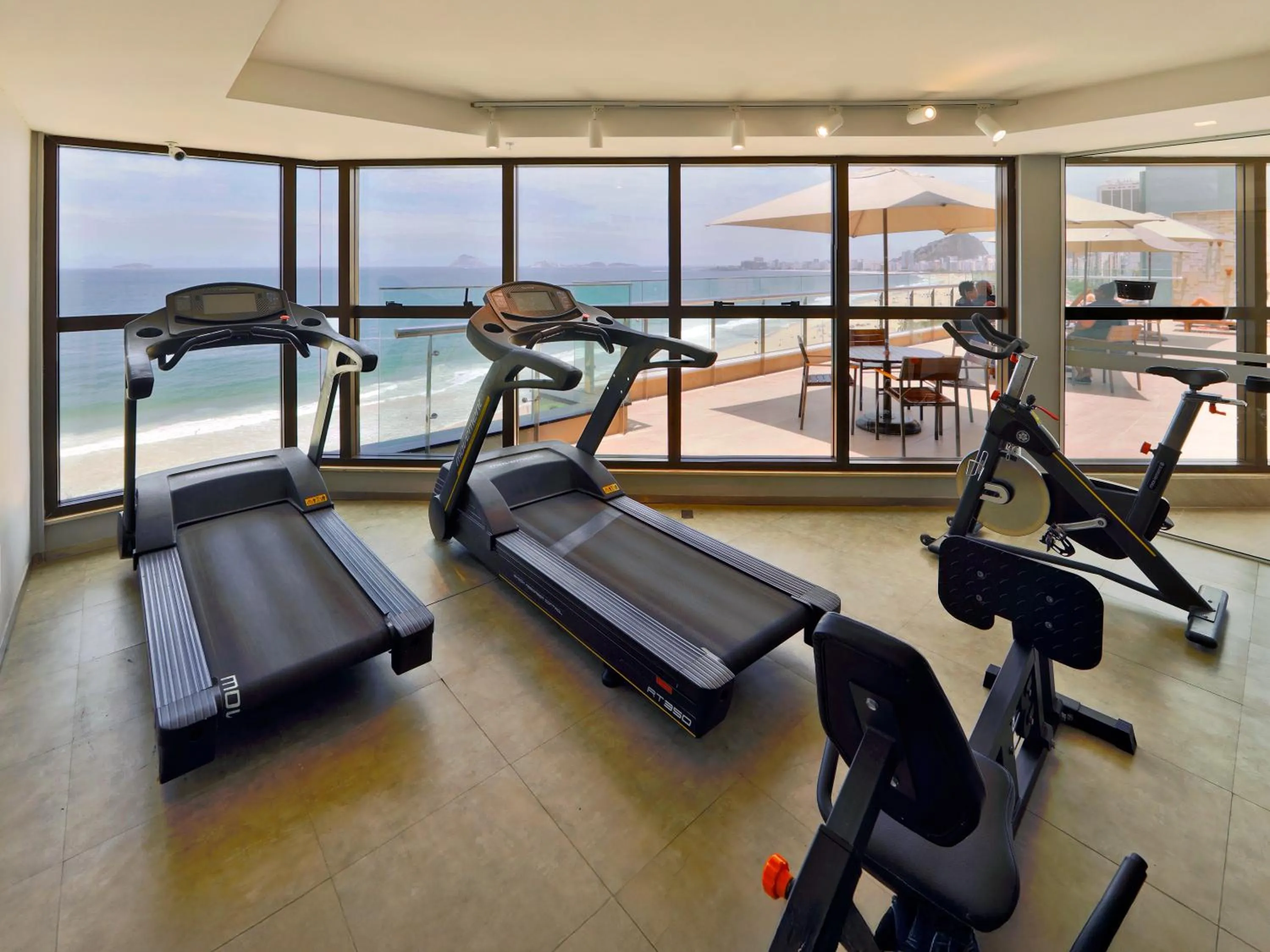 Fitness centre/facilities in Arena Leme Hotel