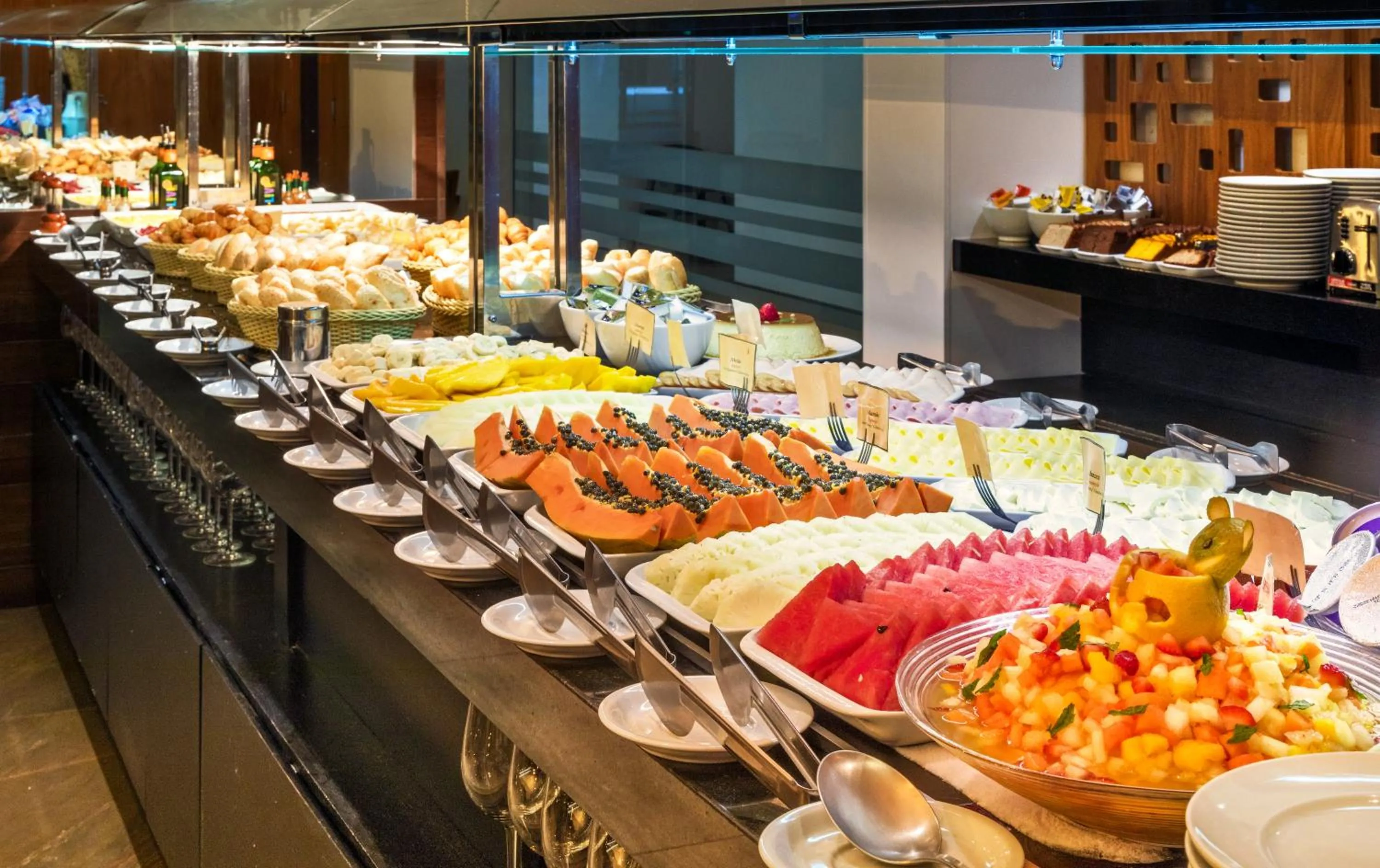Buffet breakfast in Arena Leme Hotel