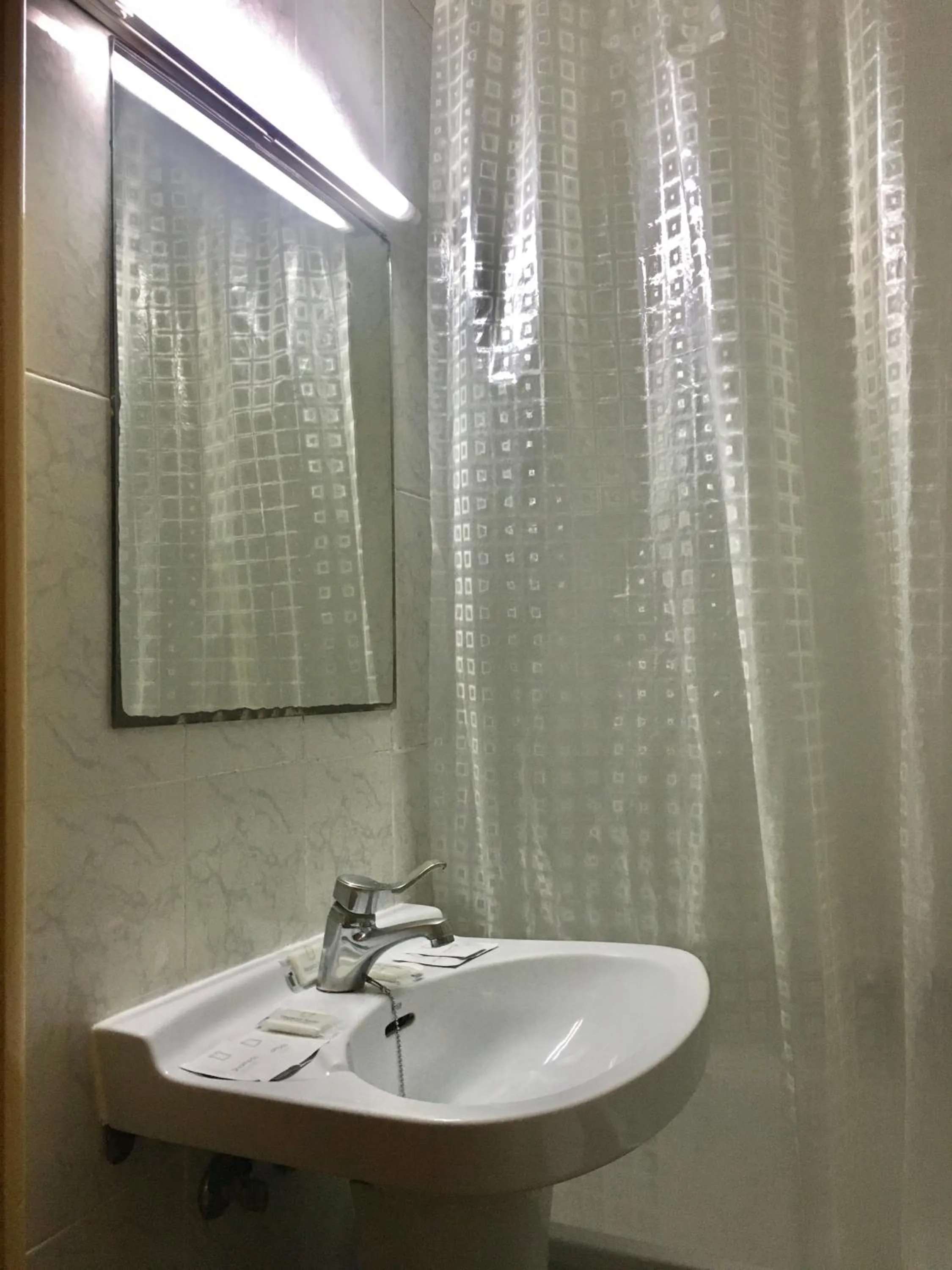 Bathroom in Hostal Santa Barbara