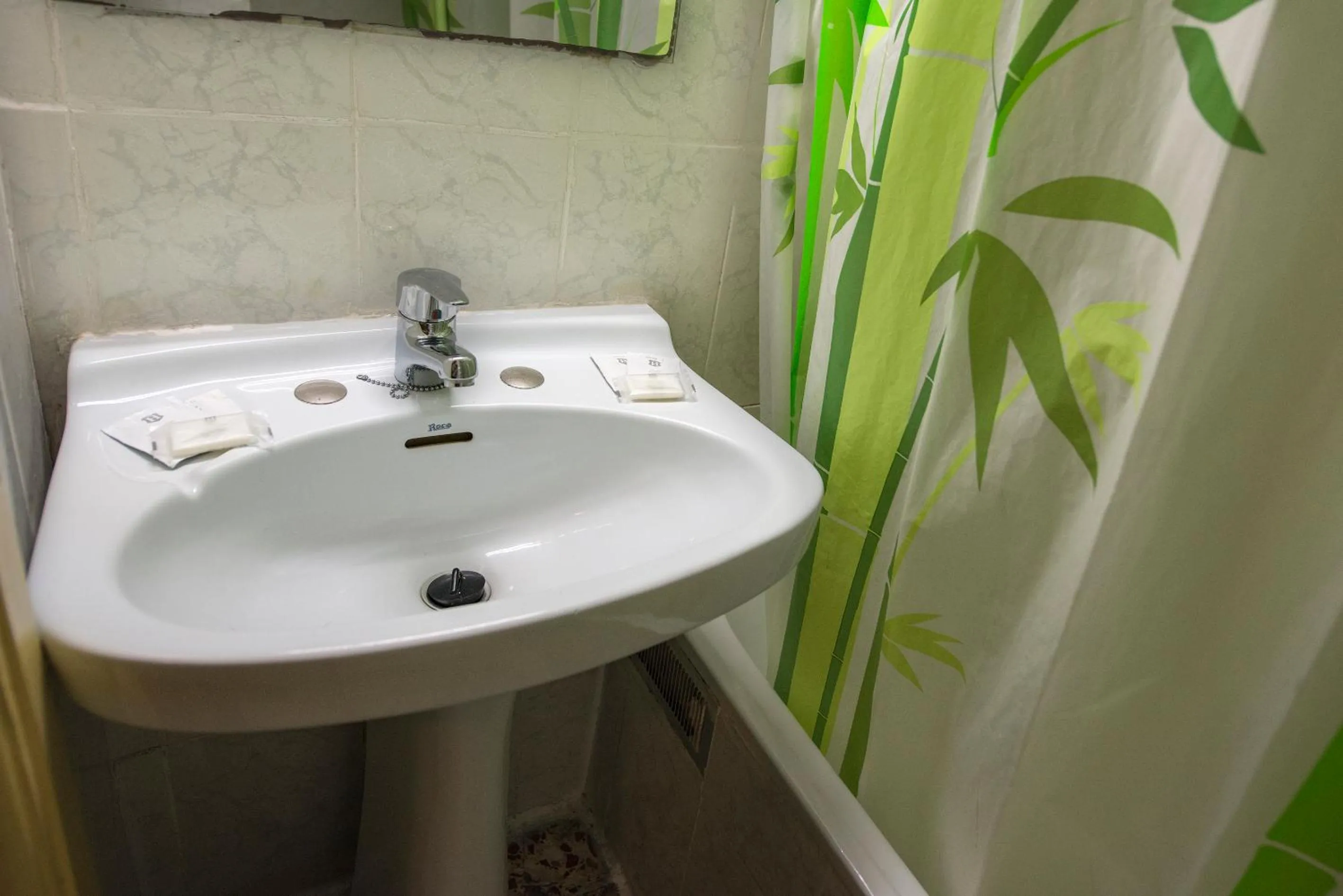 Bathroom in Hostal Santa Barbara