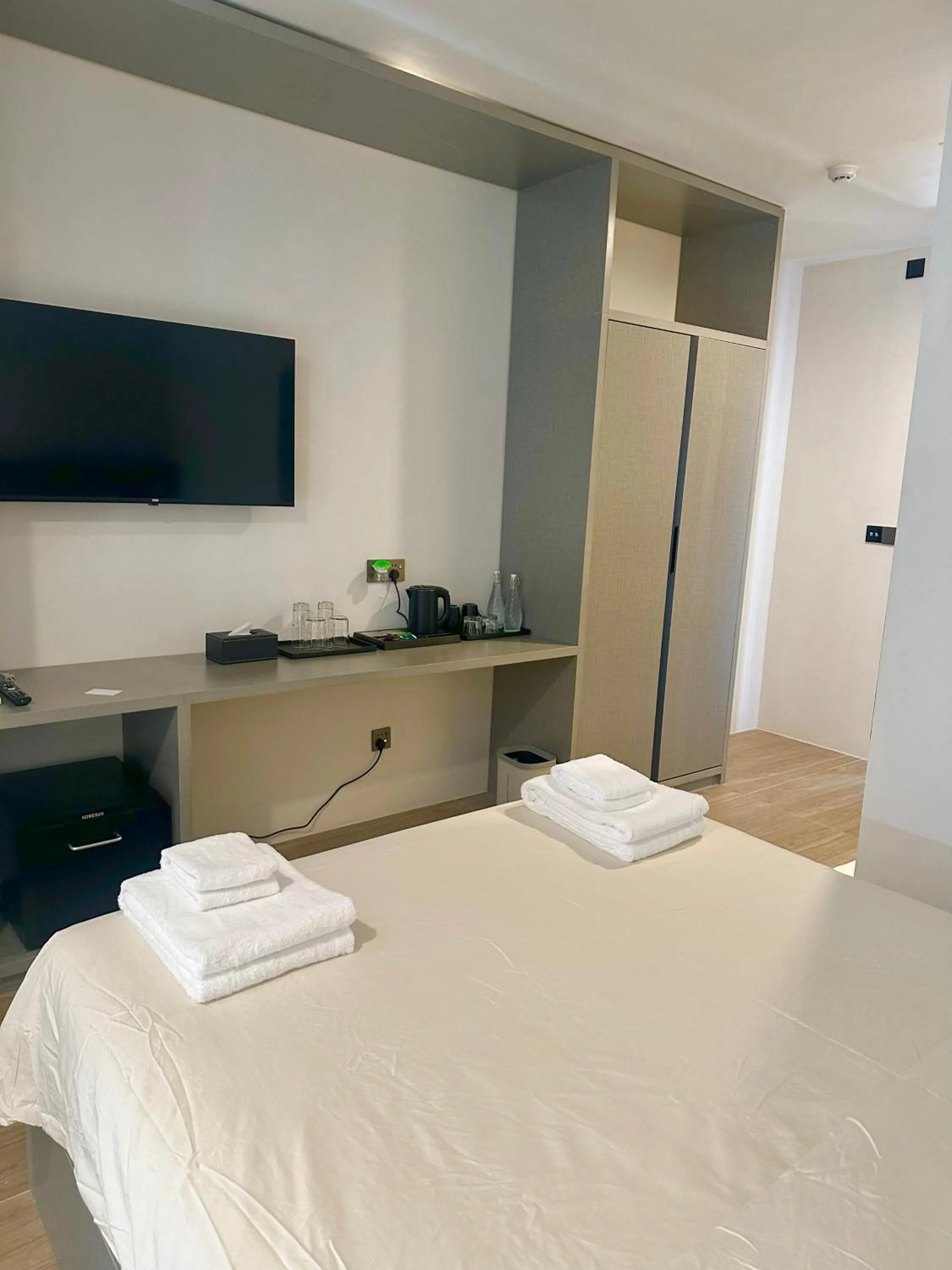 Bedroom, Bed in Avyanna Gulhi Beach Hotel