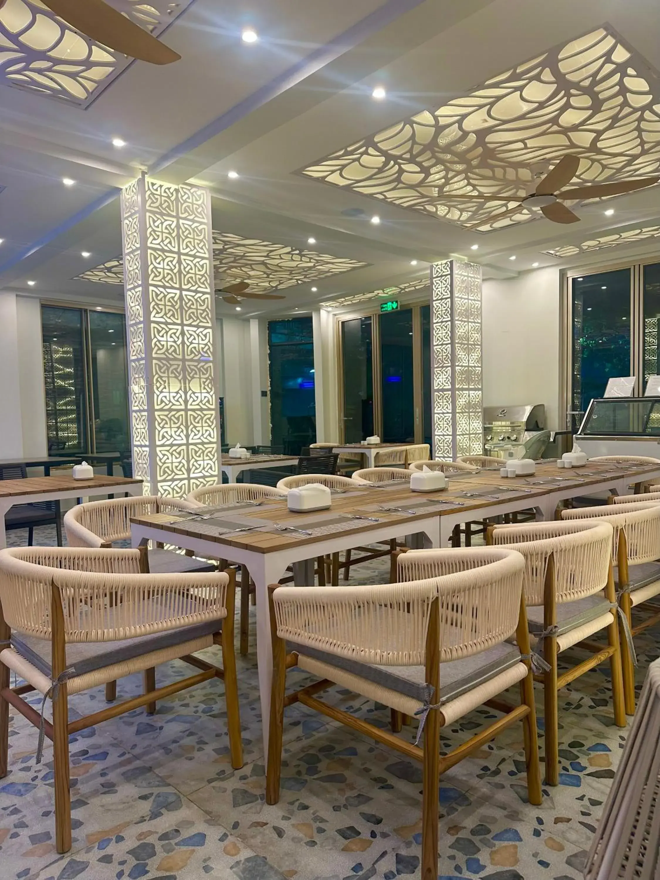 Restaurant/places to eat in Avyanna Gulhi Beach Hotel Restaurant/places to eat in Avyanna Gulhi Beach Hotel