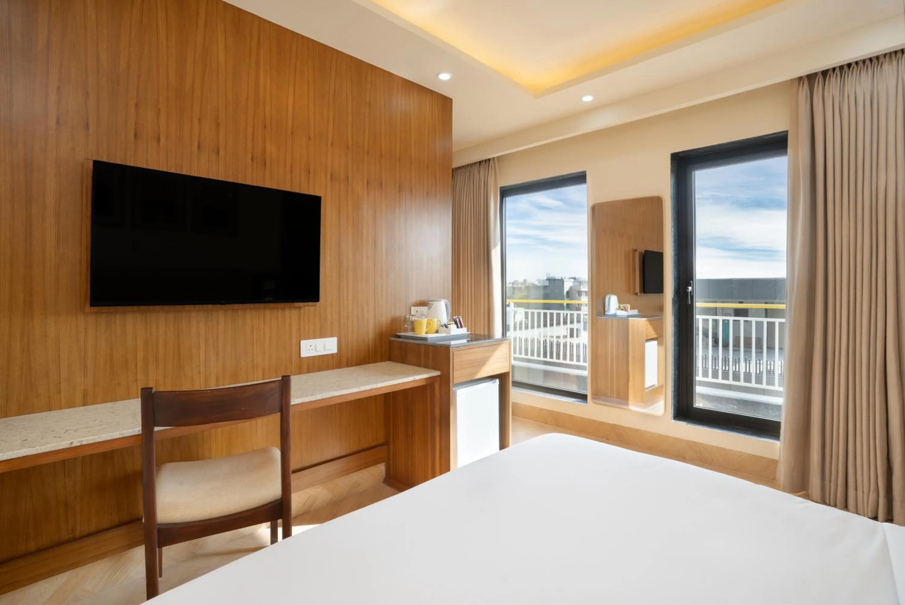 View (from property/room), Bed in Bloom Boutique l Sector 45 Gurugram