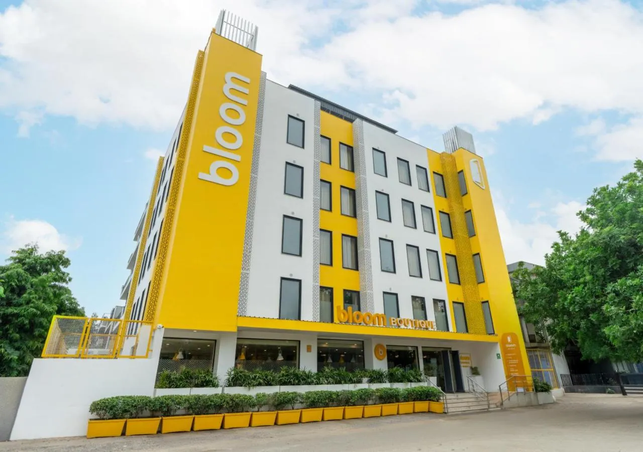 Property building in Bloom Boutique l Sector 45 Gurugram