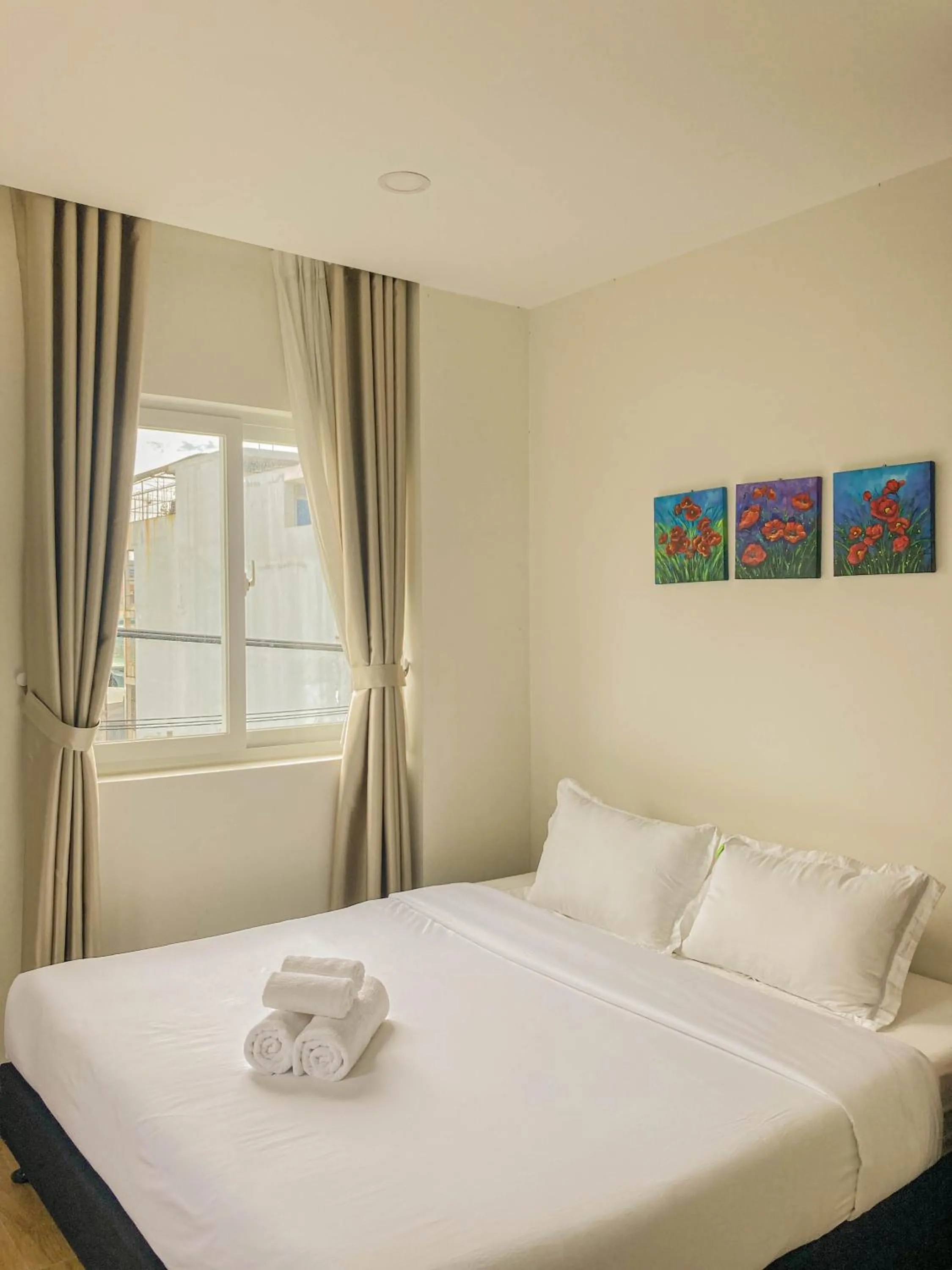 Bed in Heyday apartment
