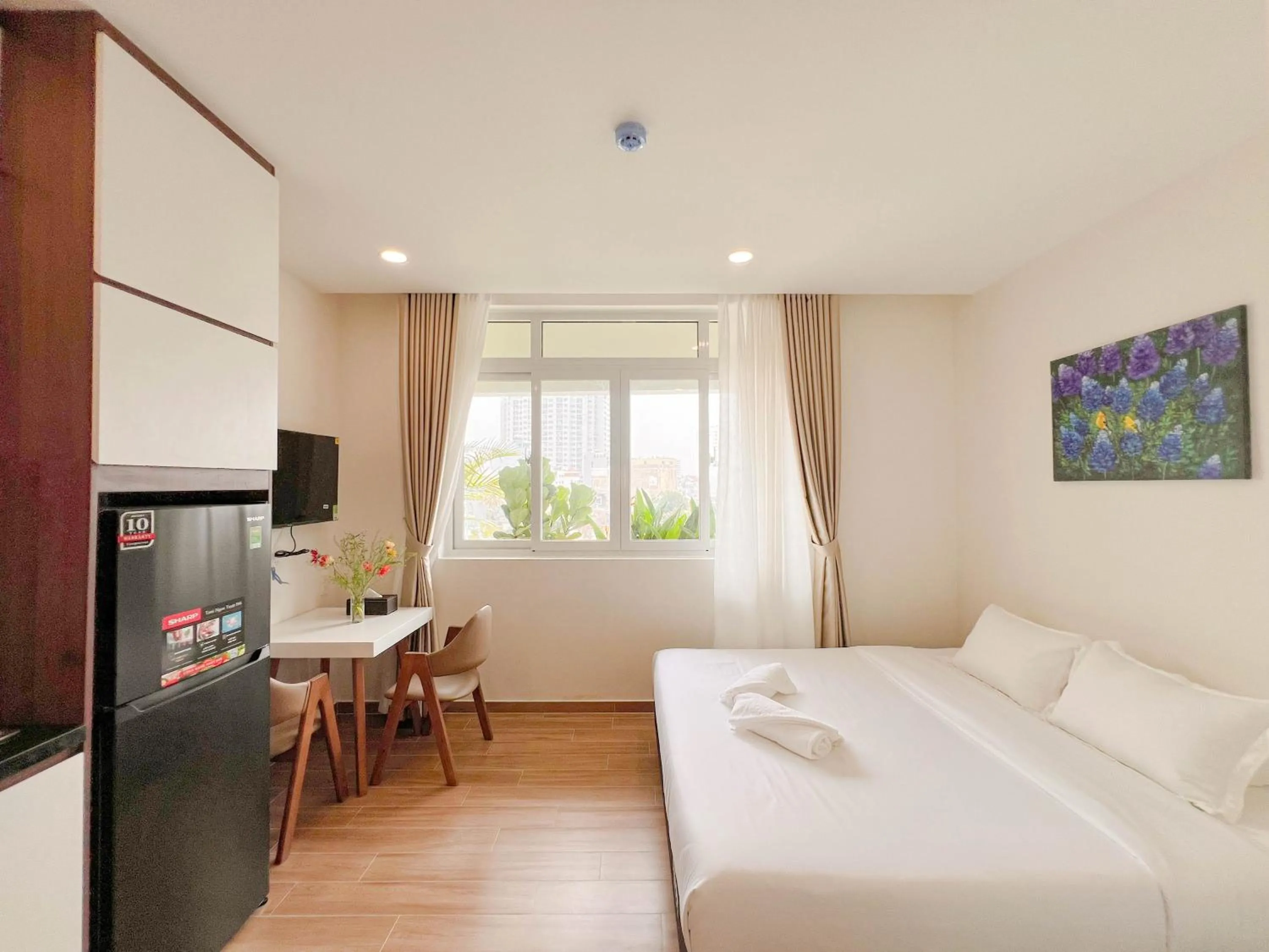 Photo of the whole room, Bed in Heyday apartment