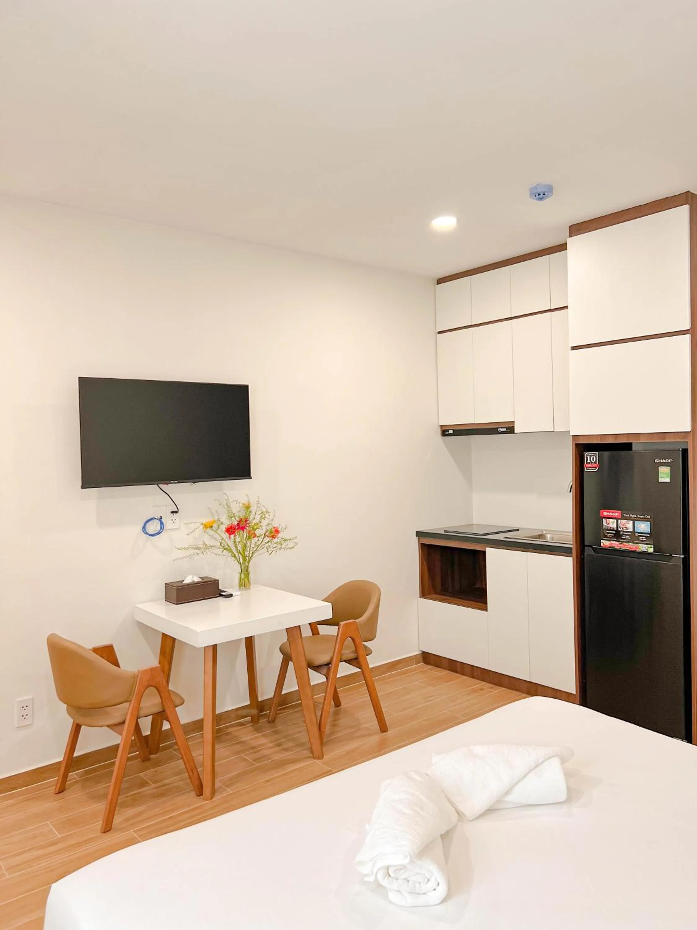 Communal lounge/ TV room in Heyday apartment