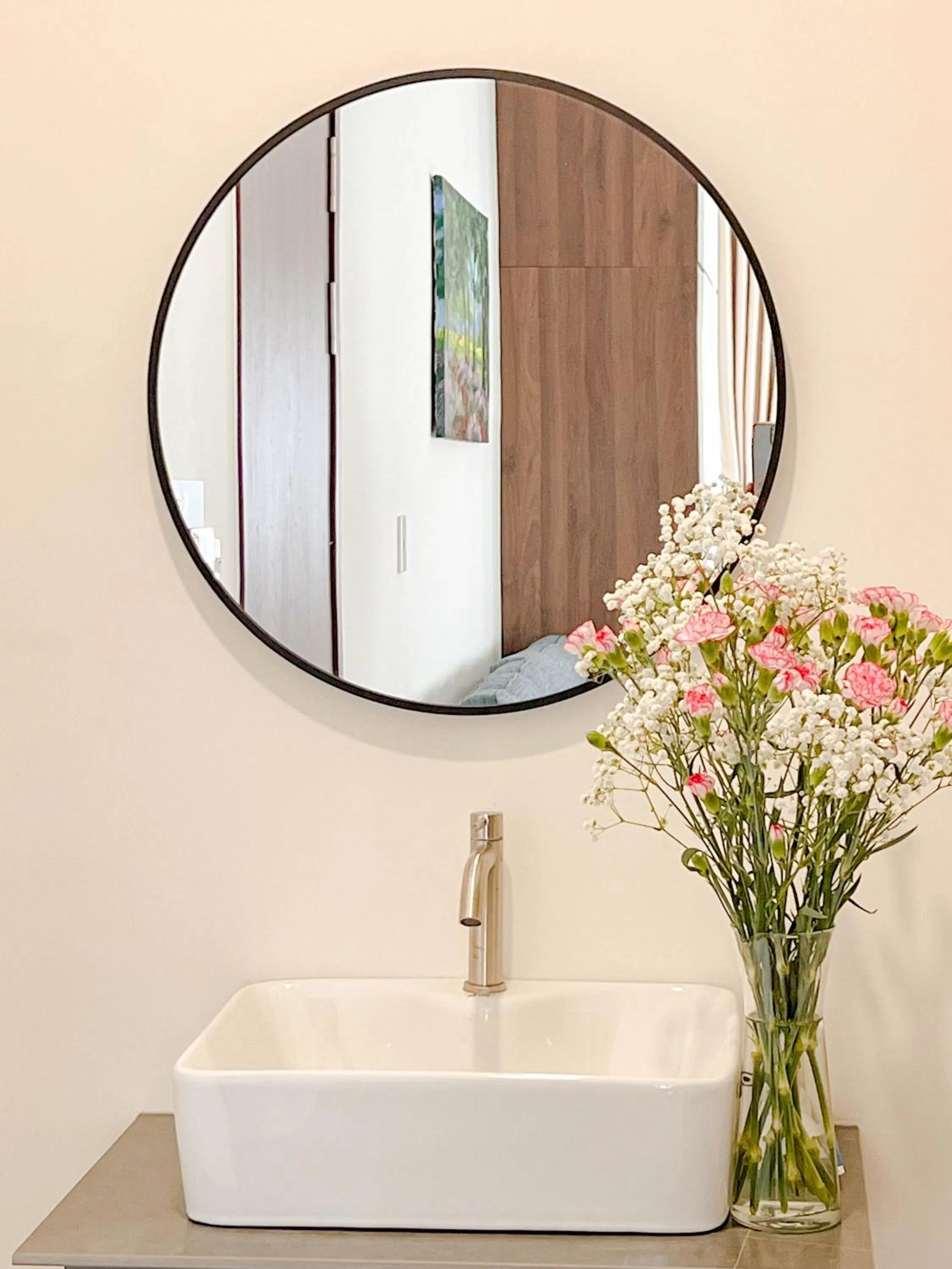Bathroom in Heyday apartment