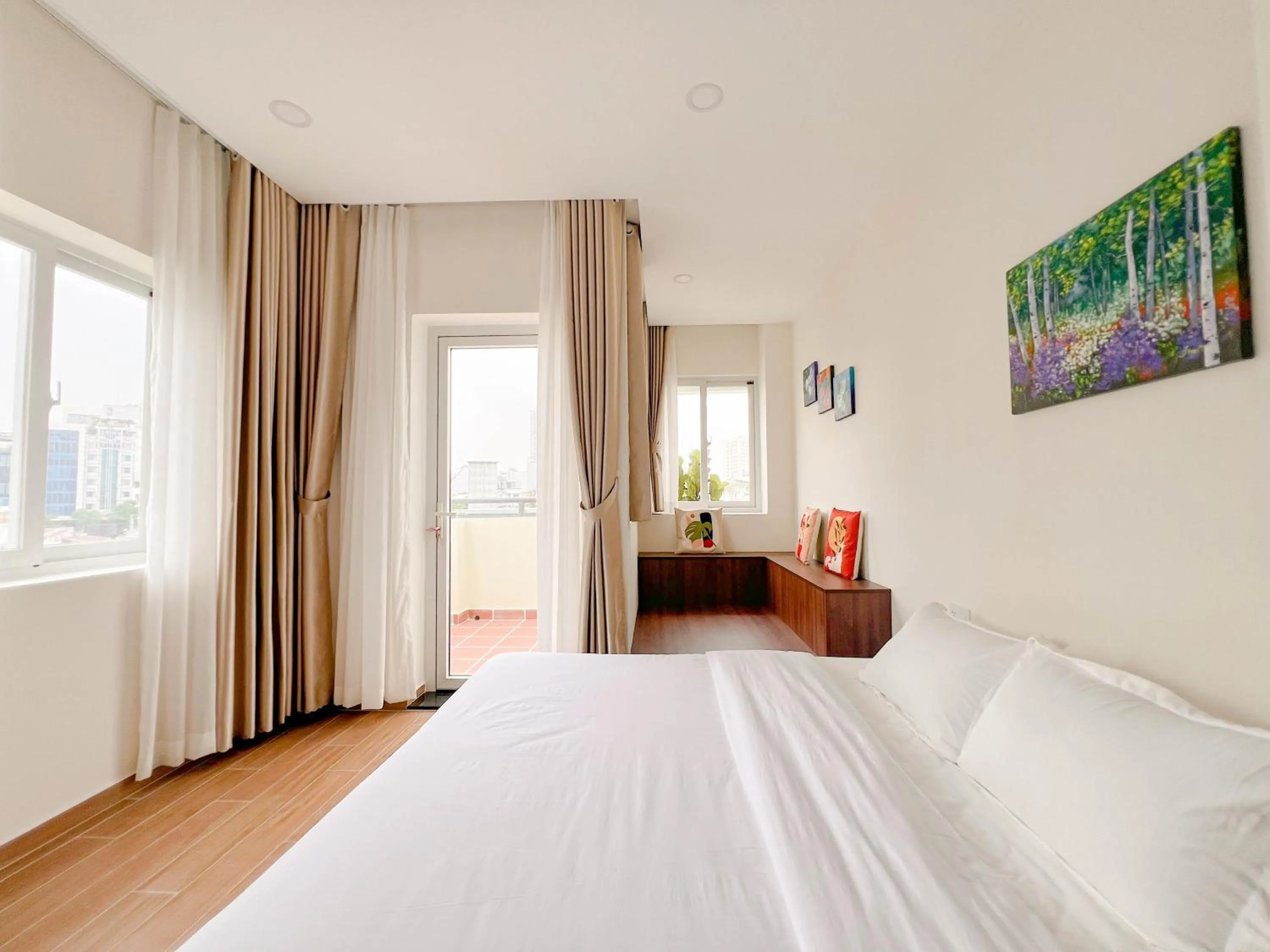 Photo of the whole room, Bed in Heyday apartment