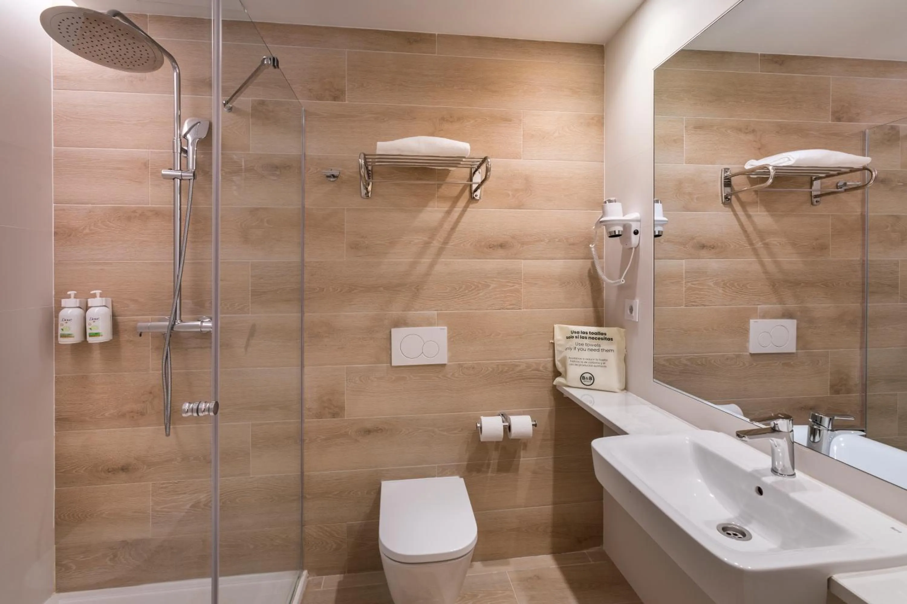 B&B HOTEL Sevilla Bormujos