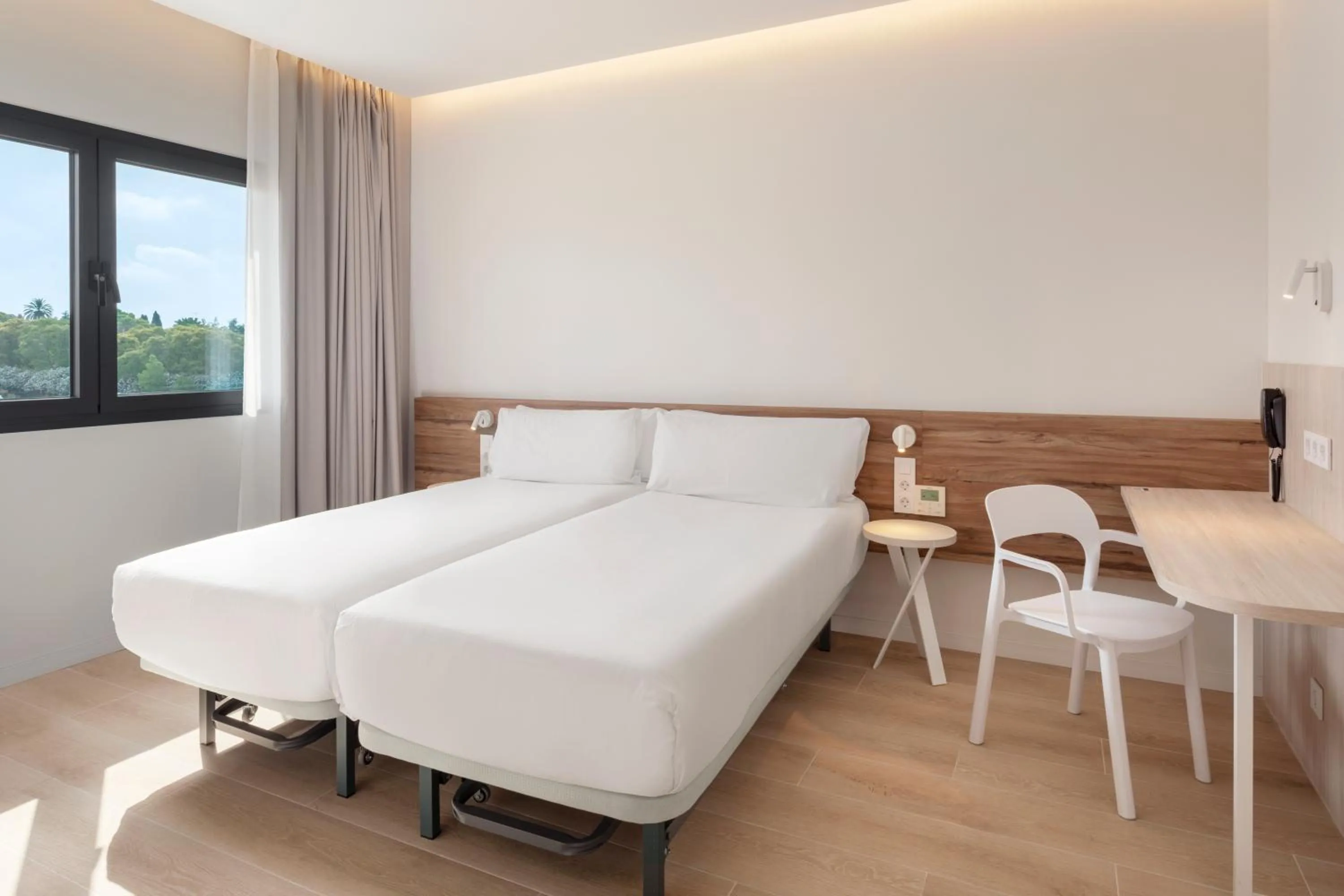 B&B HOTEL Sevilla Bormujos