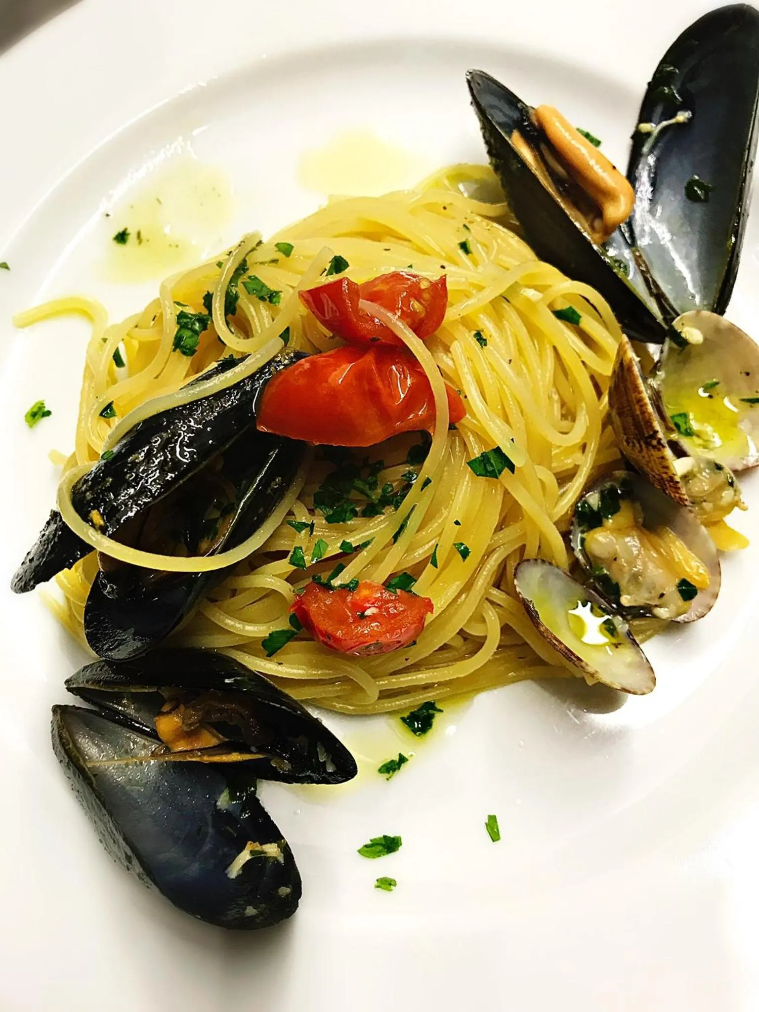 Food and drinks in Hotel Della Baia