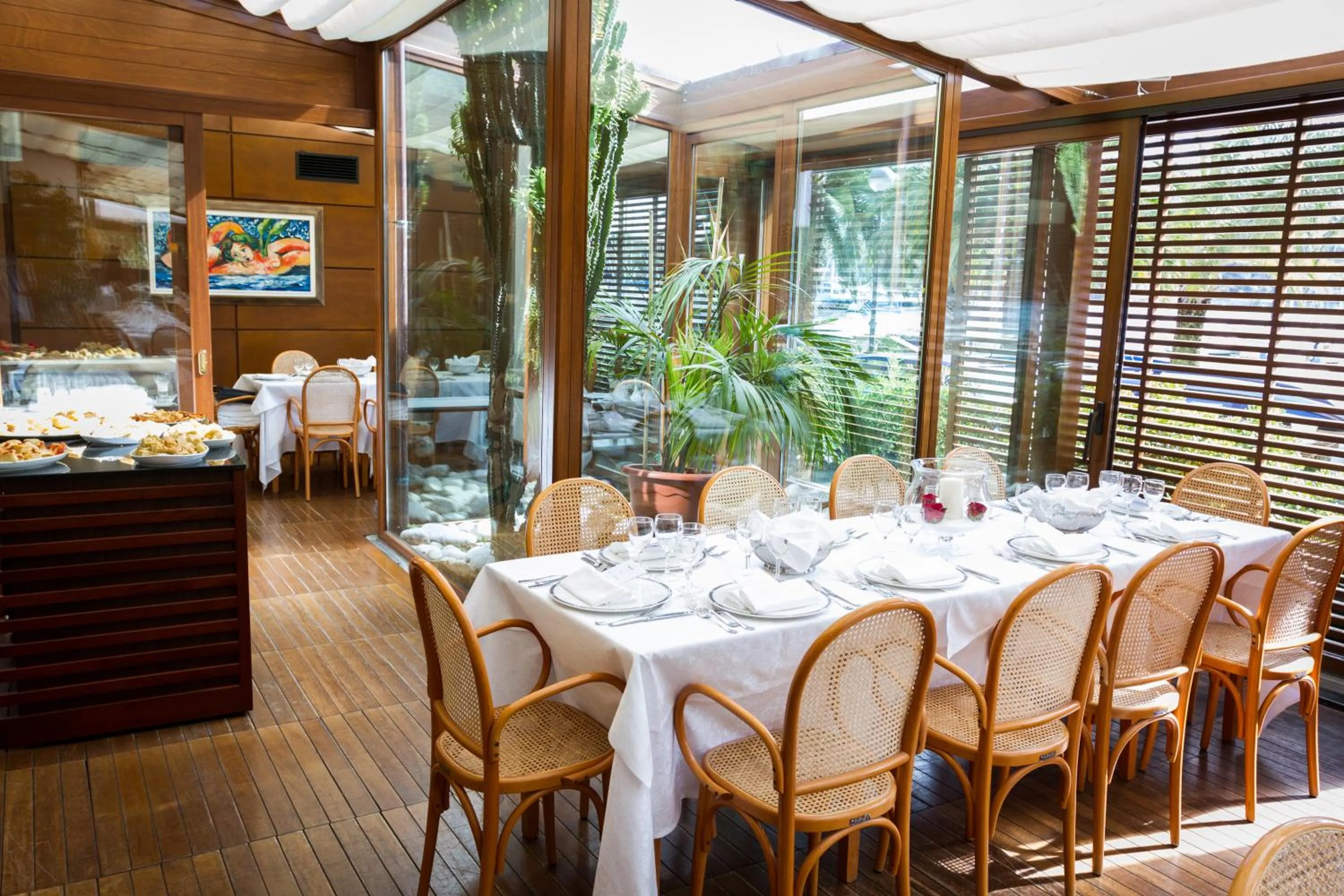 Restaurant/places to eat in Hotel Della Baia
