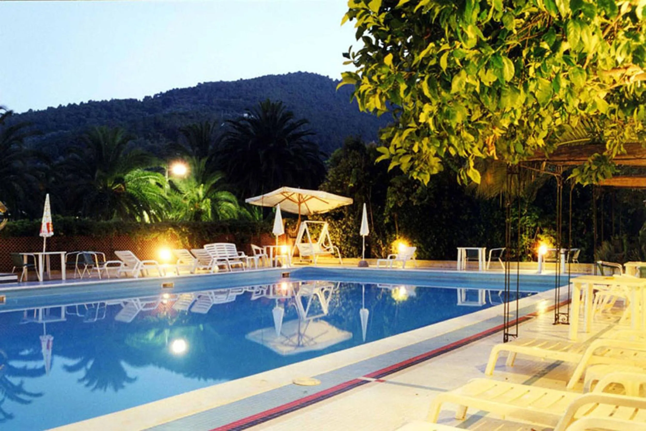 Swimming pool in Hotel Della Baia