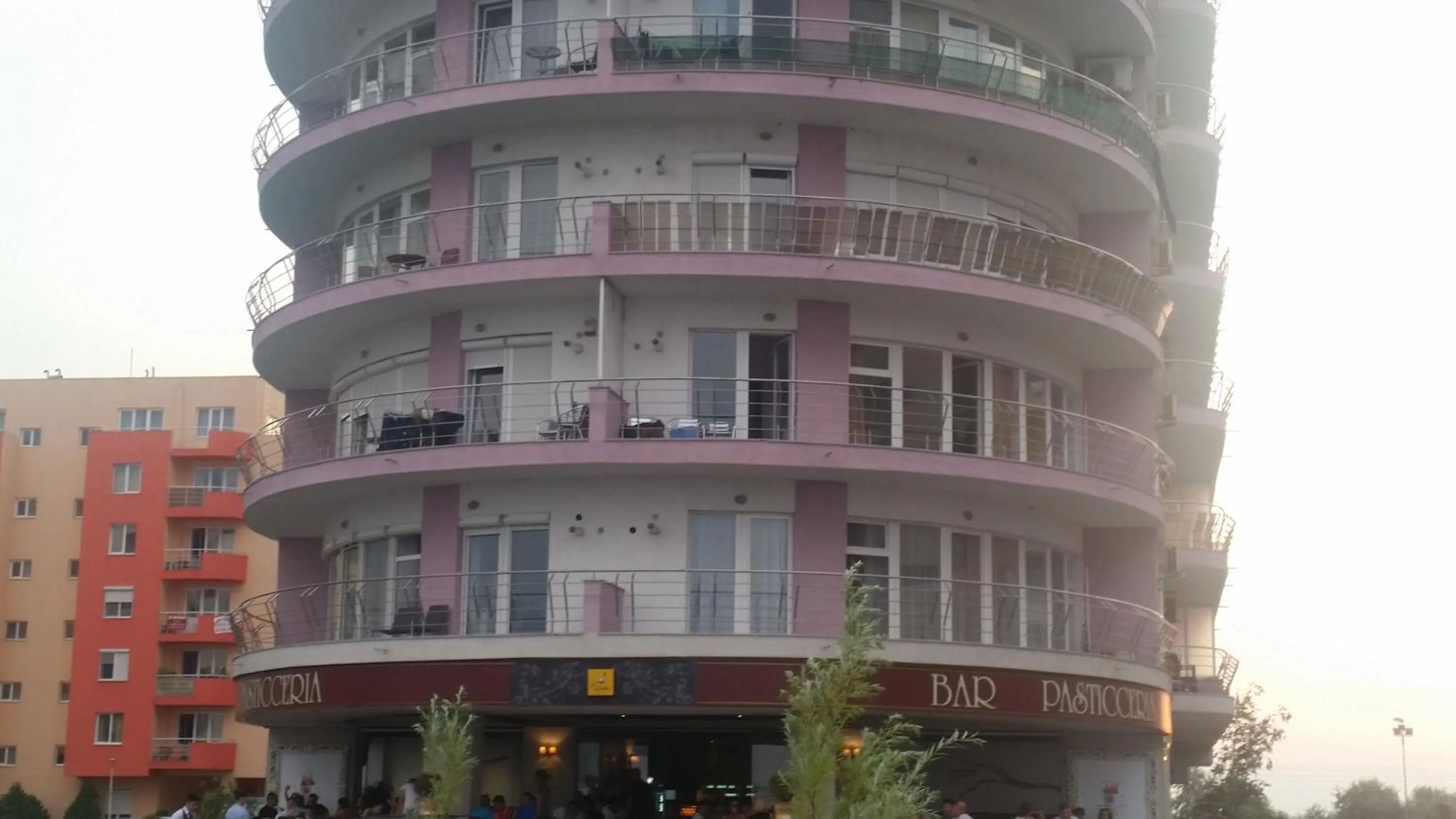 Property building in Apartment Siracuza Mamaia Nord