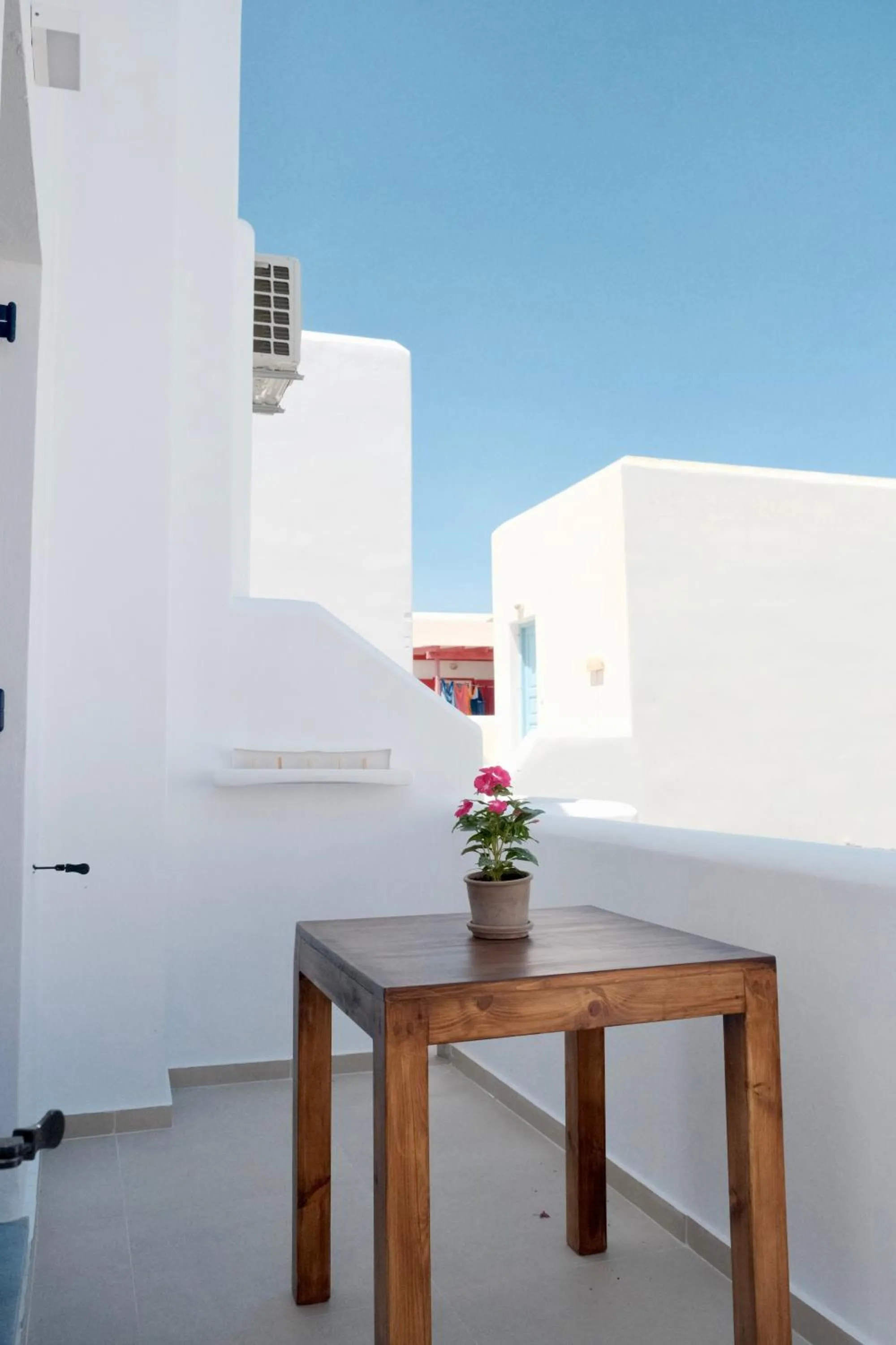 Cycladic Charm