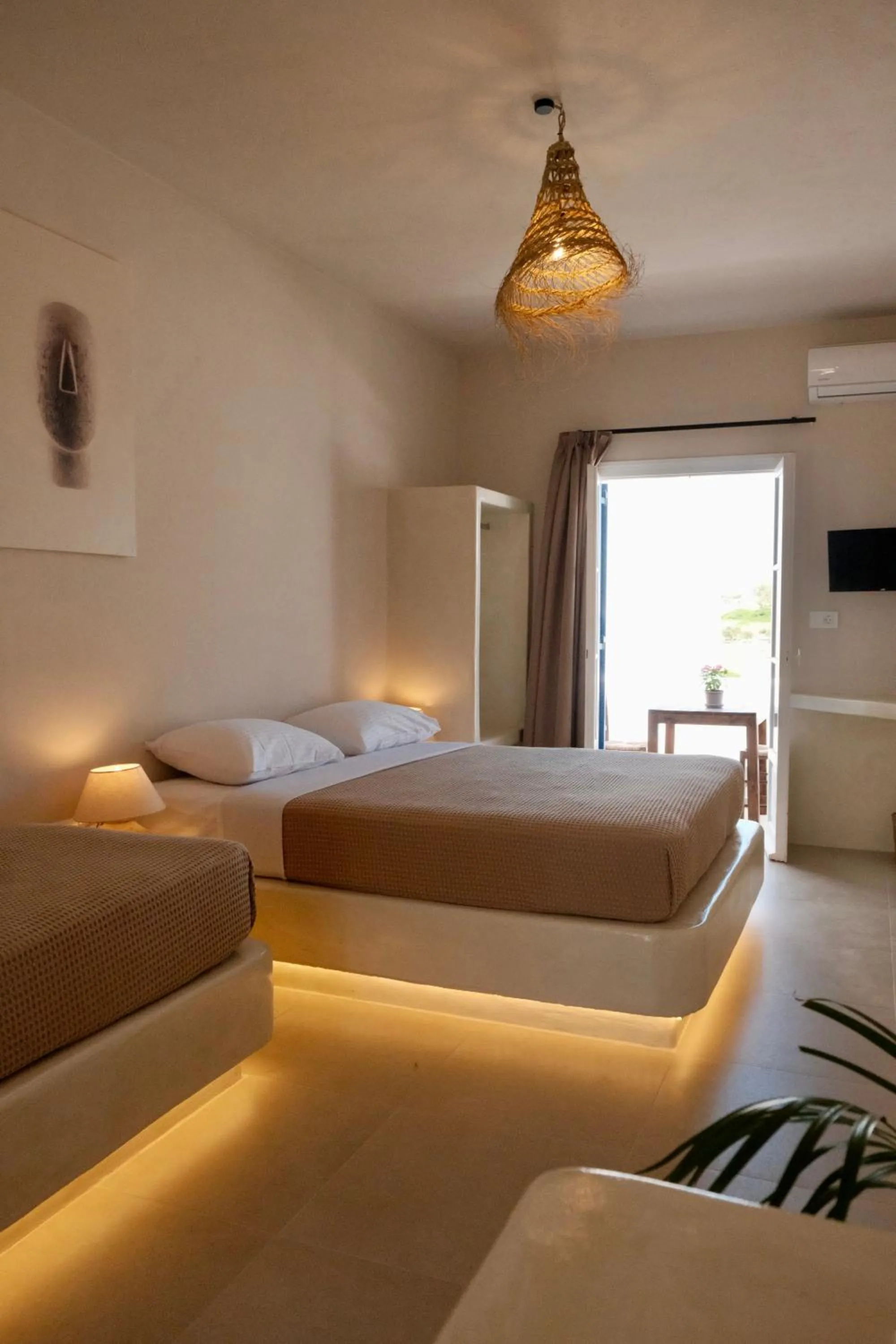 Bed in Cycladic Charm