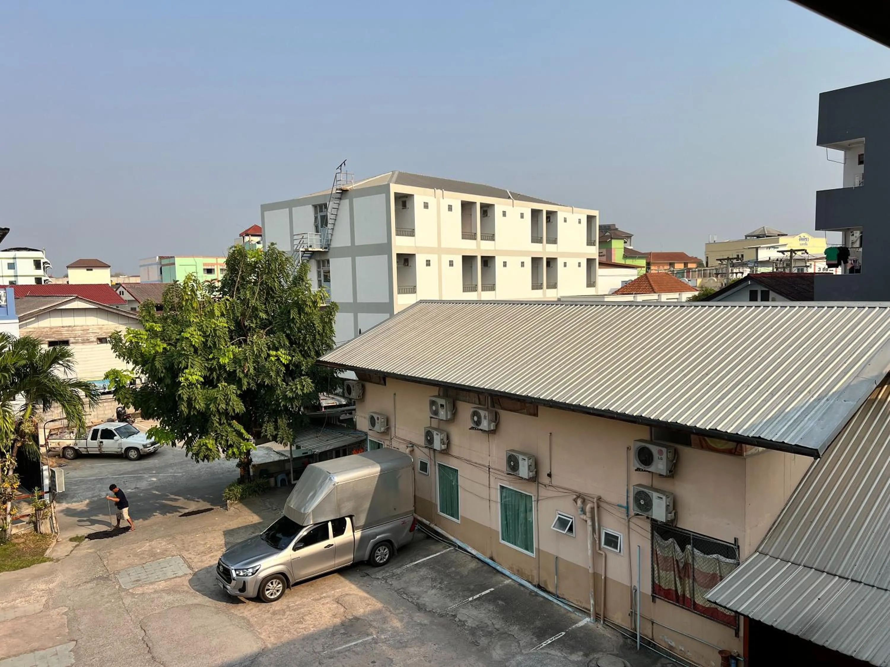 Property building in Jamjuree Place