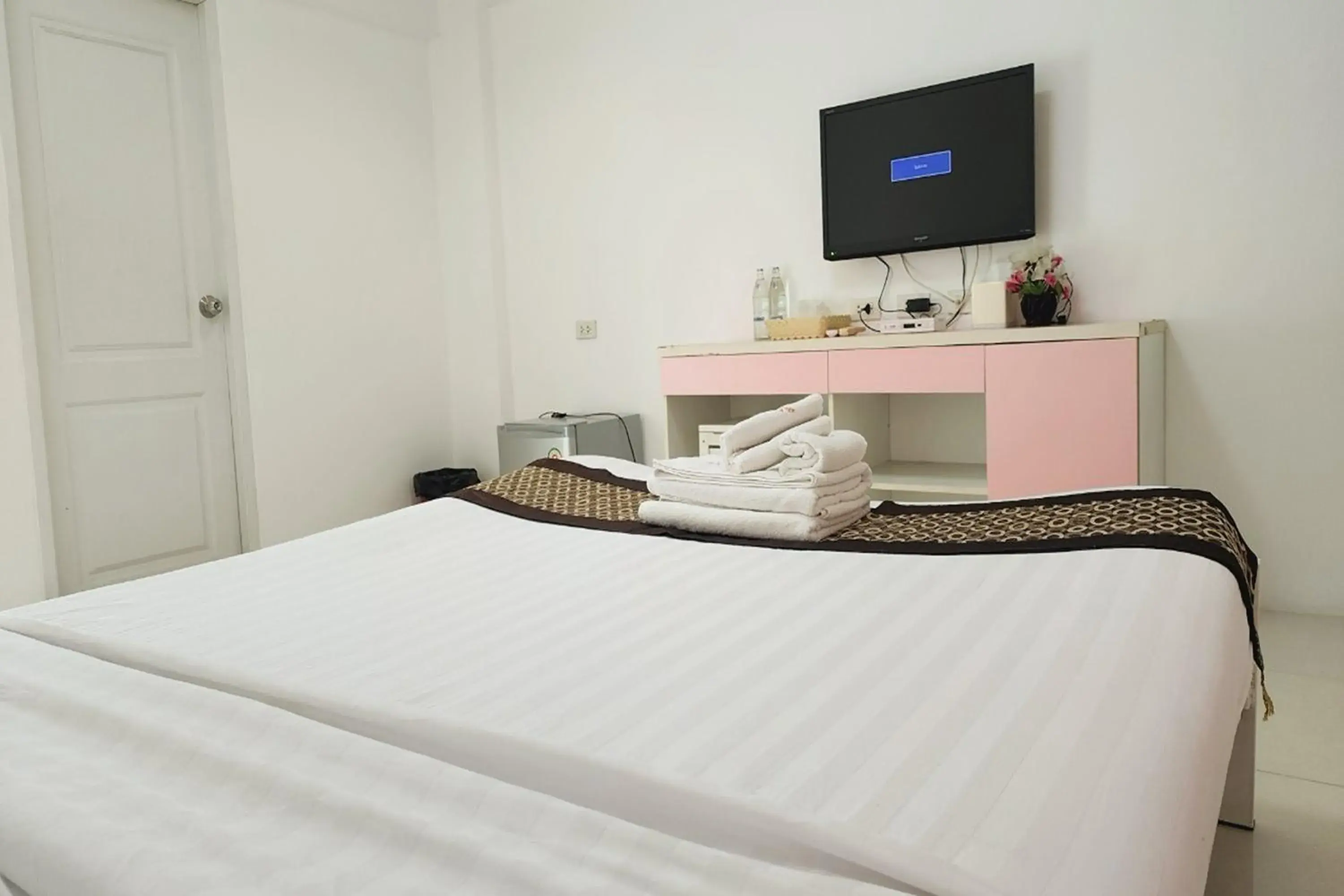 Bed in Zenith Life Hotel Bed in Zenith Life Hotel