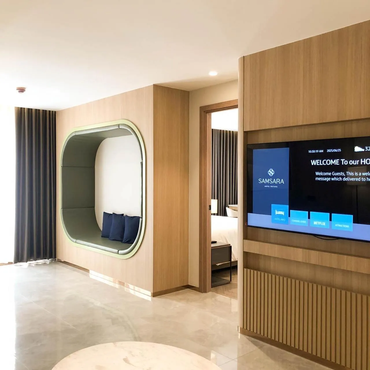 TV and multimedia, Bed in Samsara Hotel Pattaya