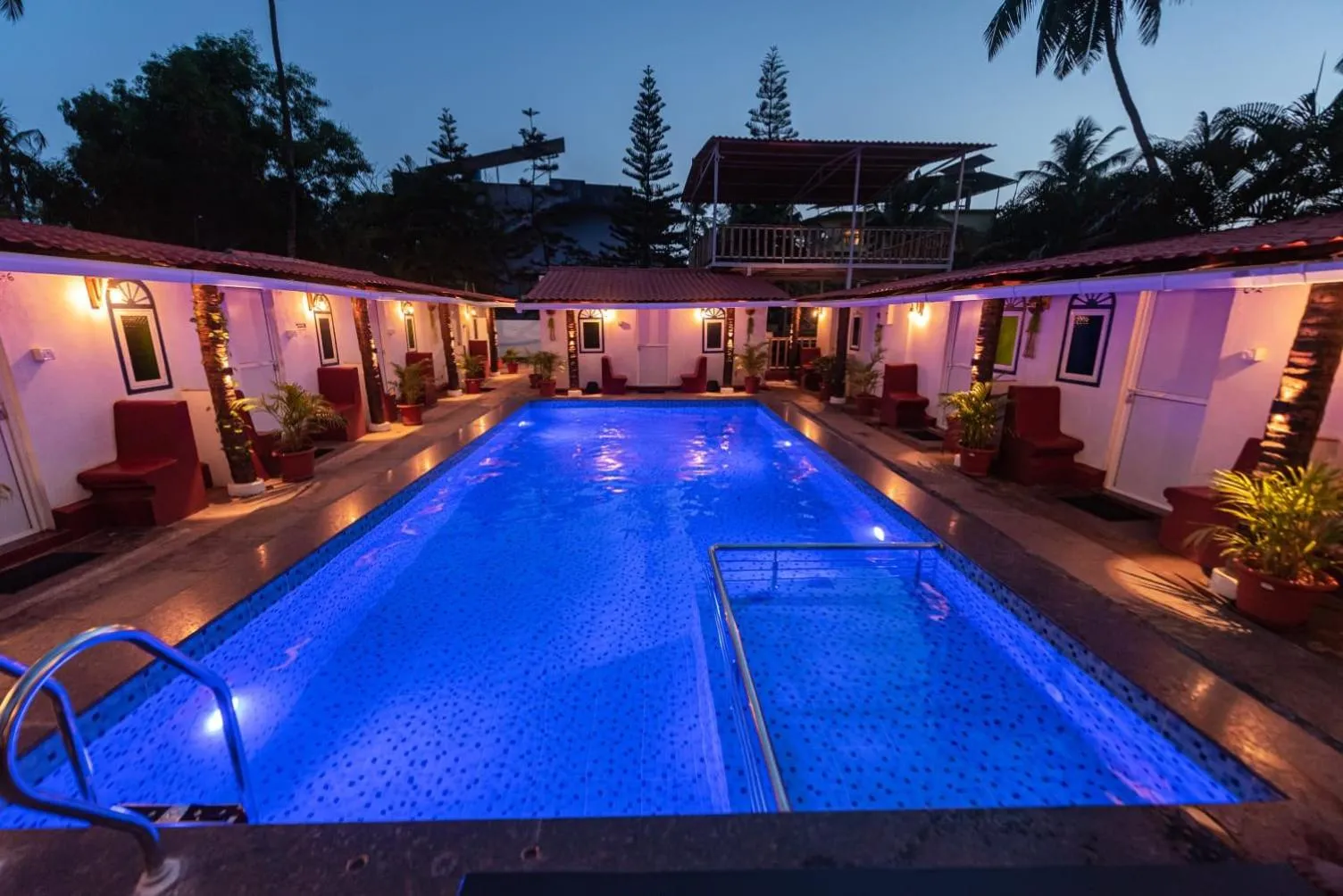 Property building in La Paulo's Back to Basic Beach Resort