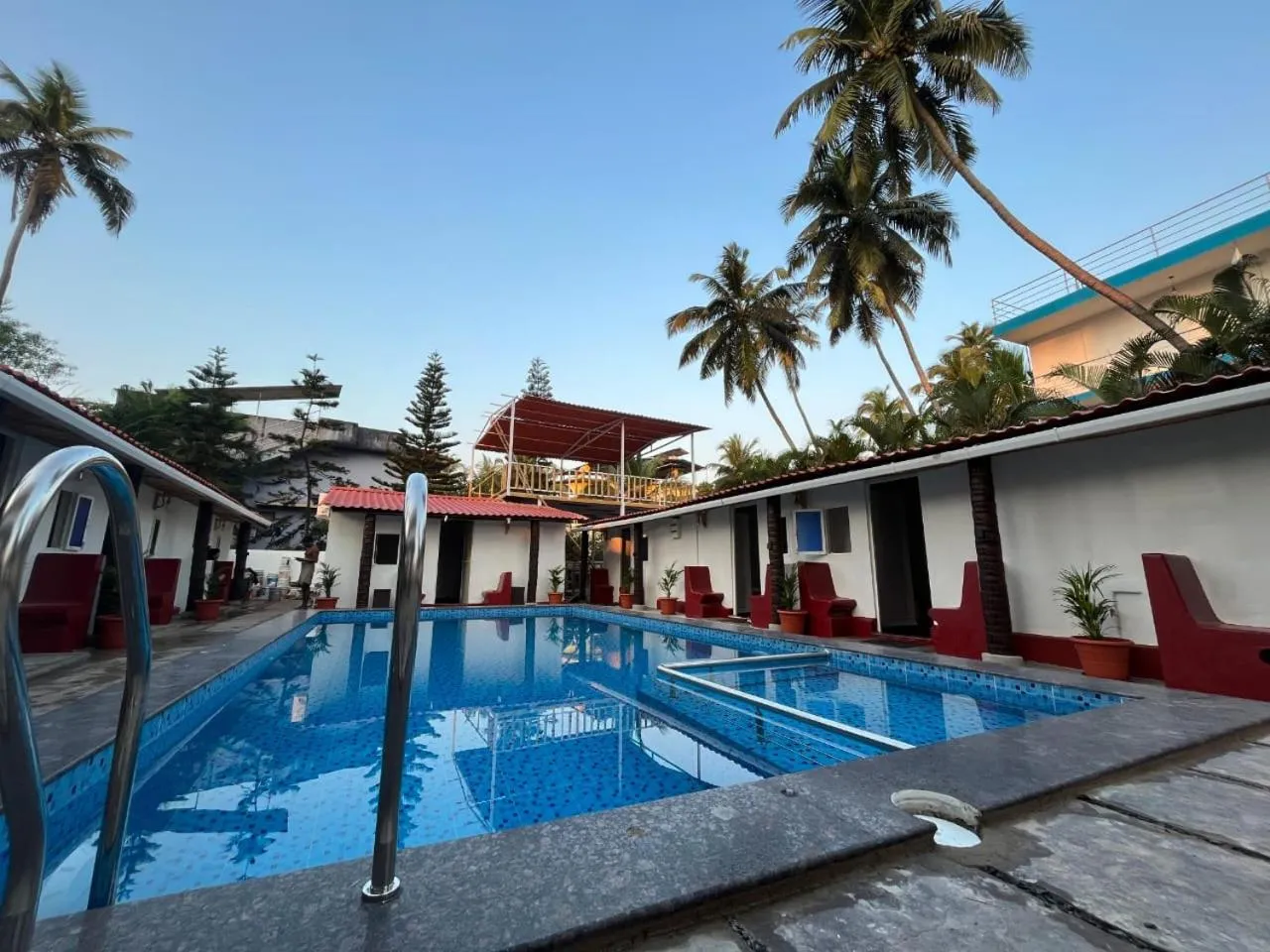 Day in La Paulo's Back to Basic Beach Resort