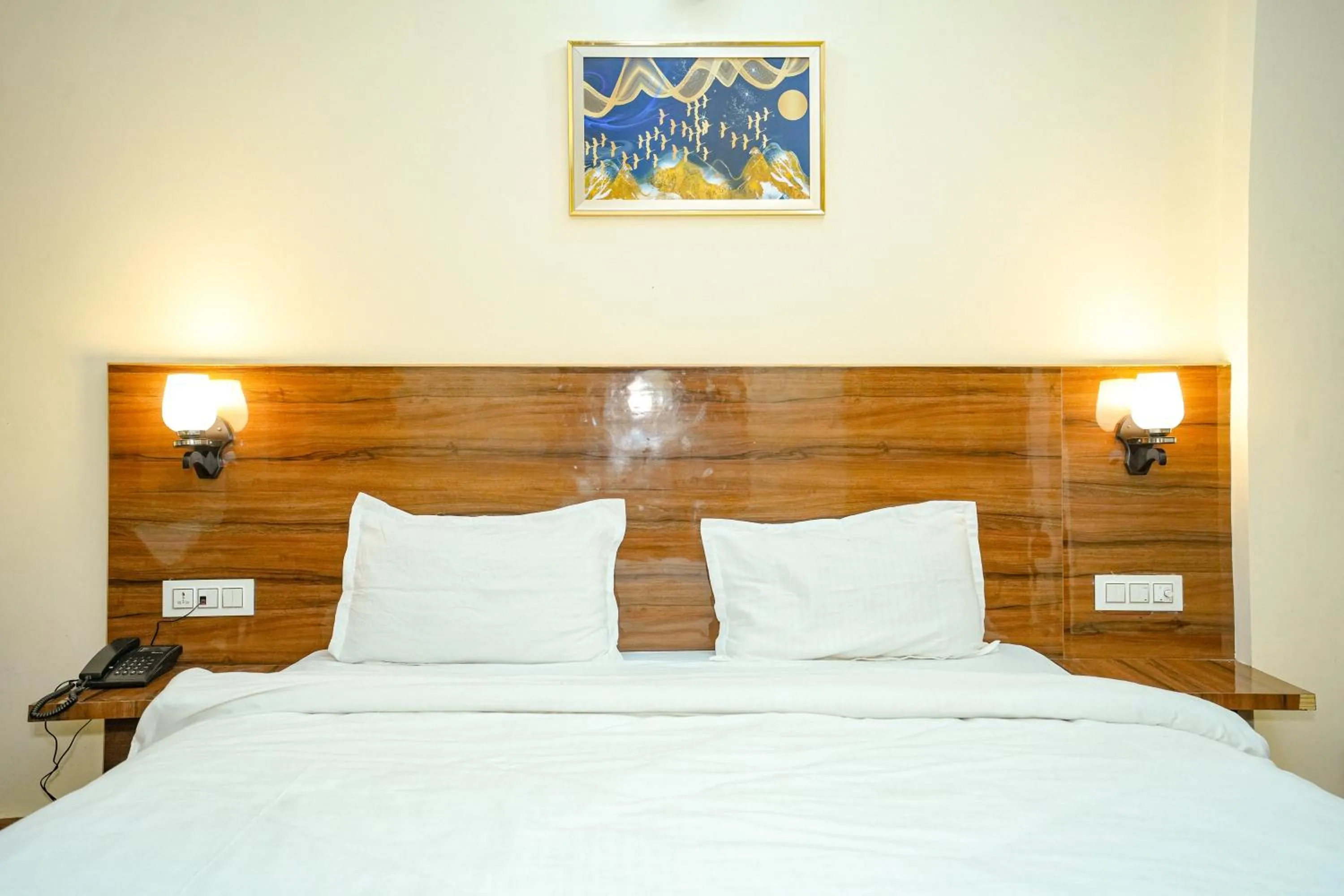 Bed in The Himalayan Stories - A Riverside Heaven Resort