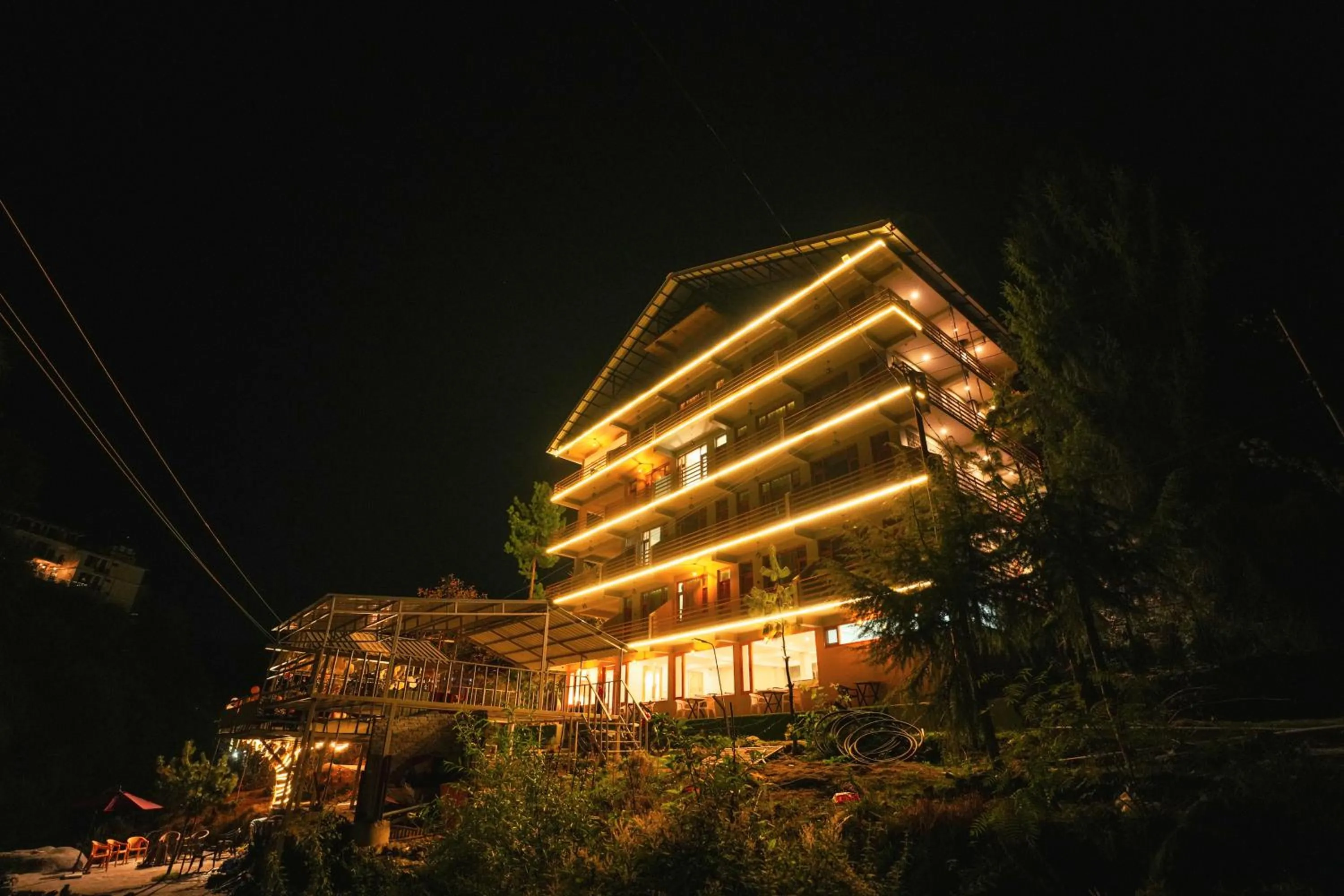 Property building in The Himalayan Stories - A Riverside Heaven Resort