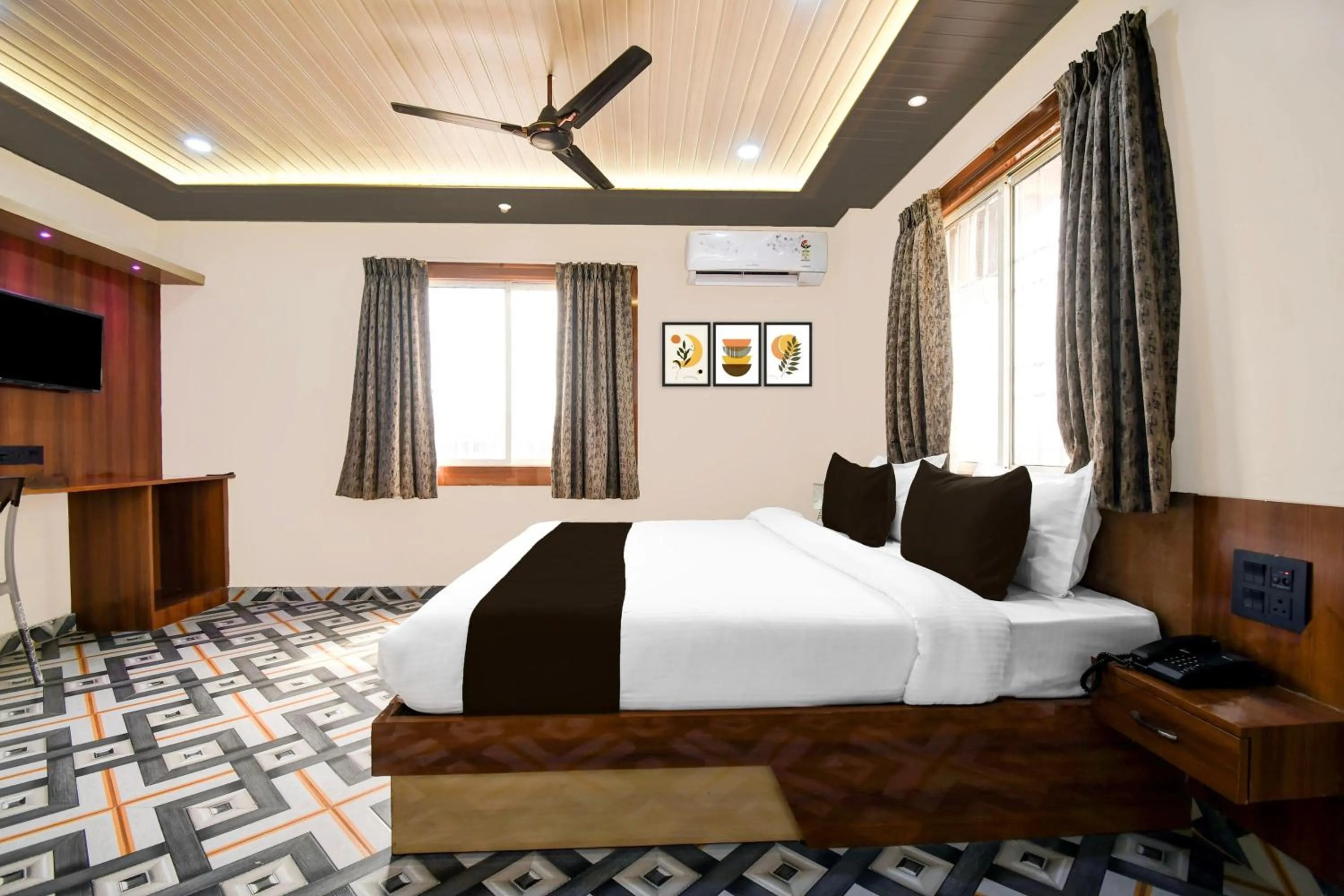 Classic Triple Room - single occupancy in Super Collection O Sea Beach Puri Formerly Hotel BB Palace