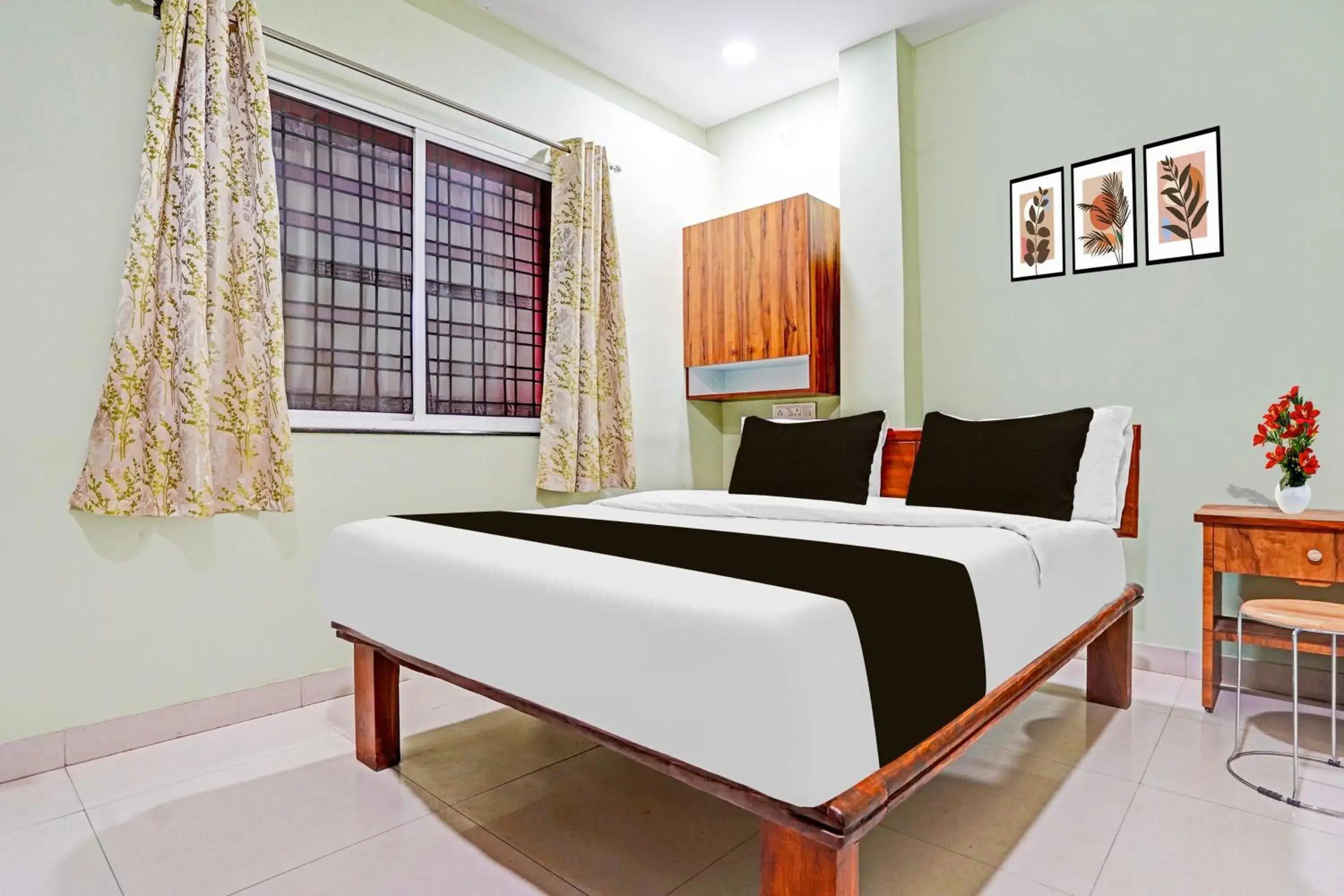 Classic Triple Room - single occupancy in Hotel O Dighori Nagpur Classic Triple Room - single occupancy in Hotel O Dighori Nagpur