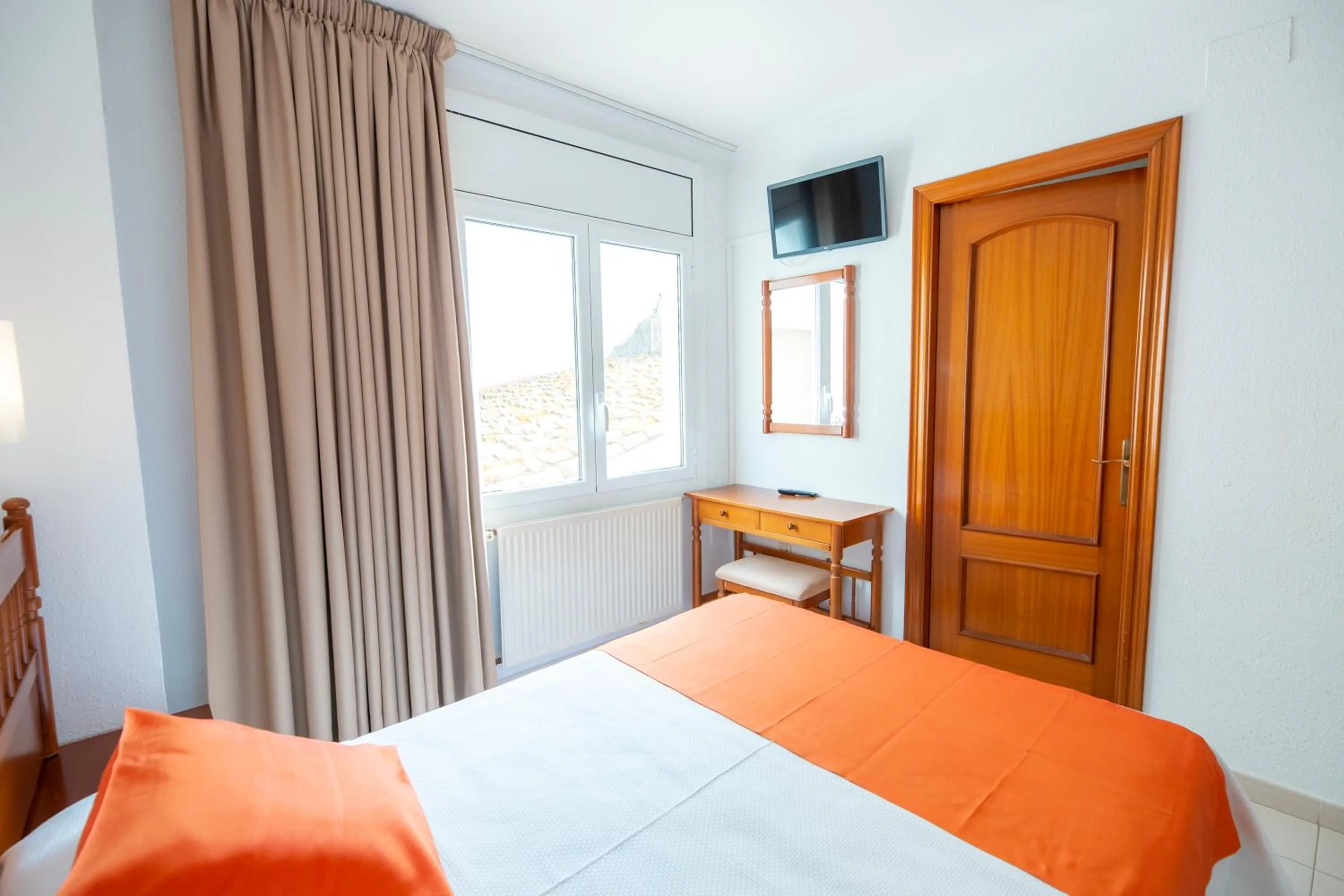 hair dresser, Bed in Hotel Risech