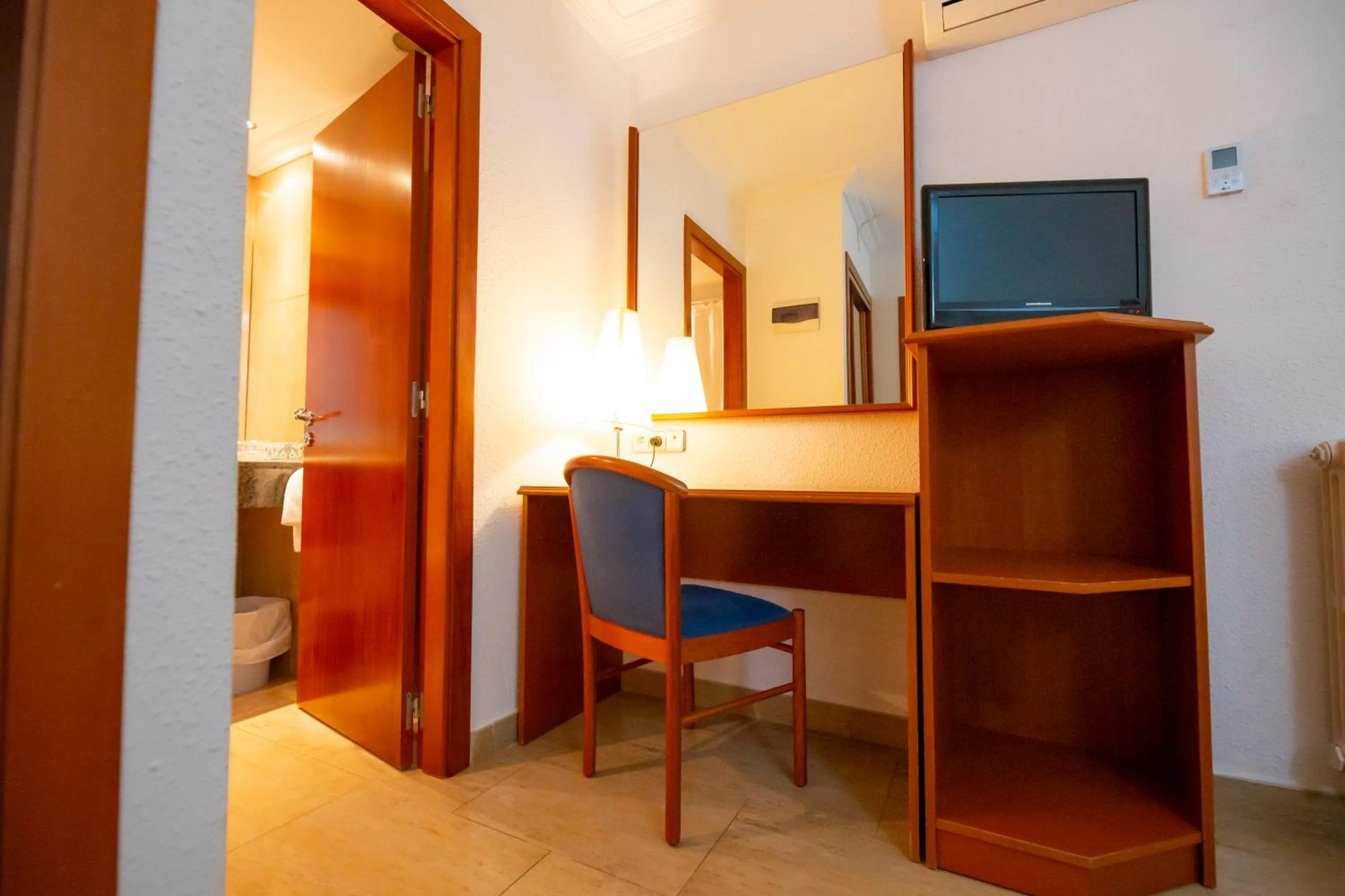 hair dresser in Hotel Risech