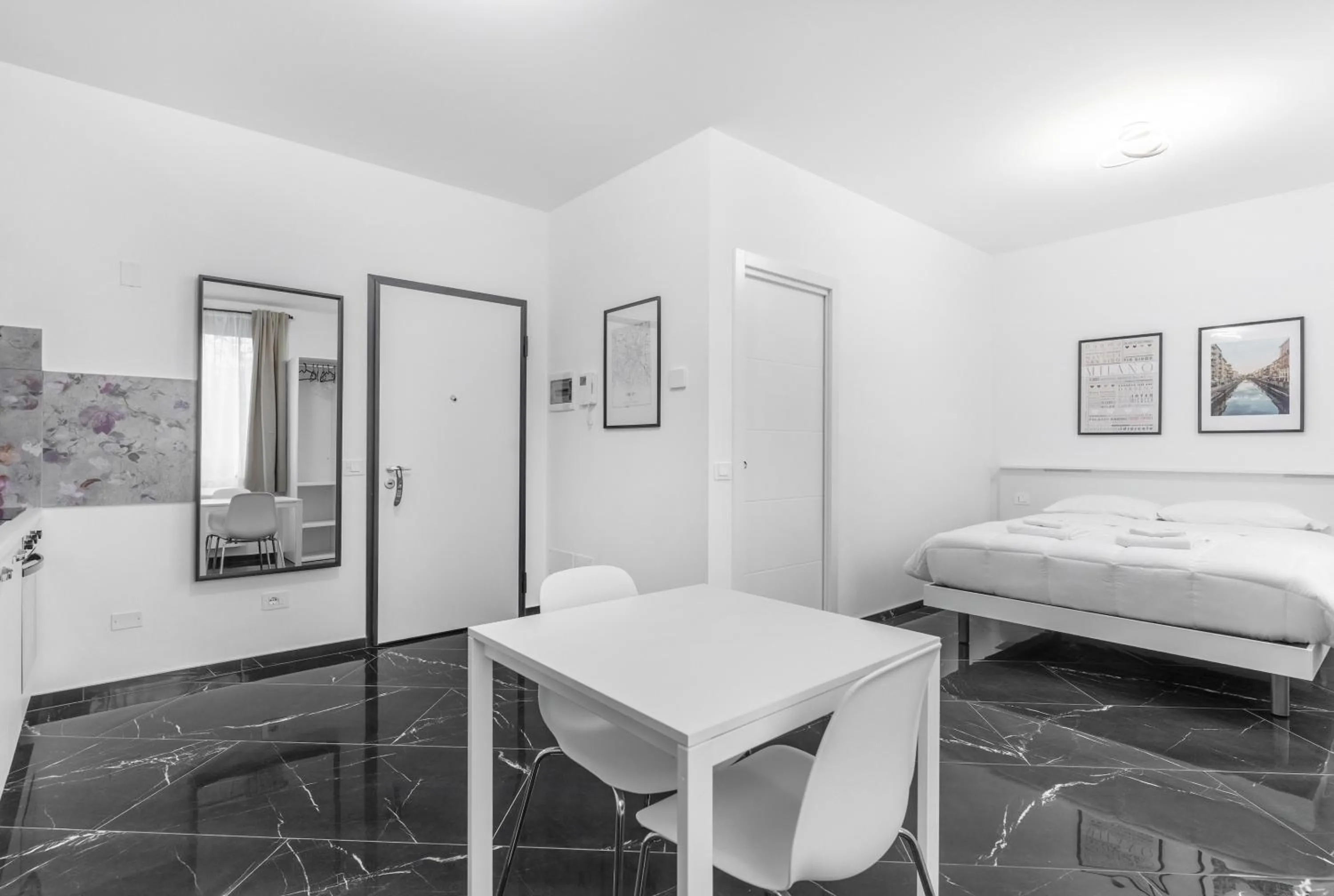 Bed in Ponale Suites Foresteria Lombarda